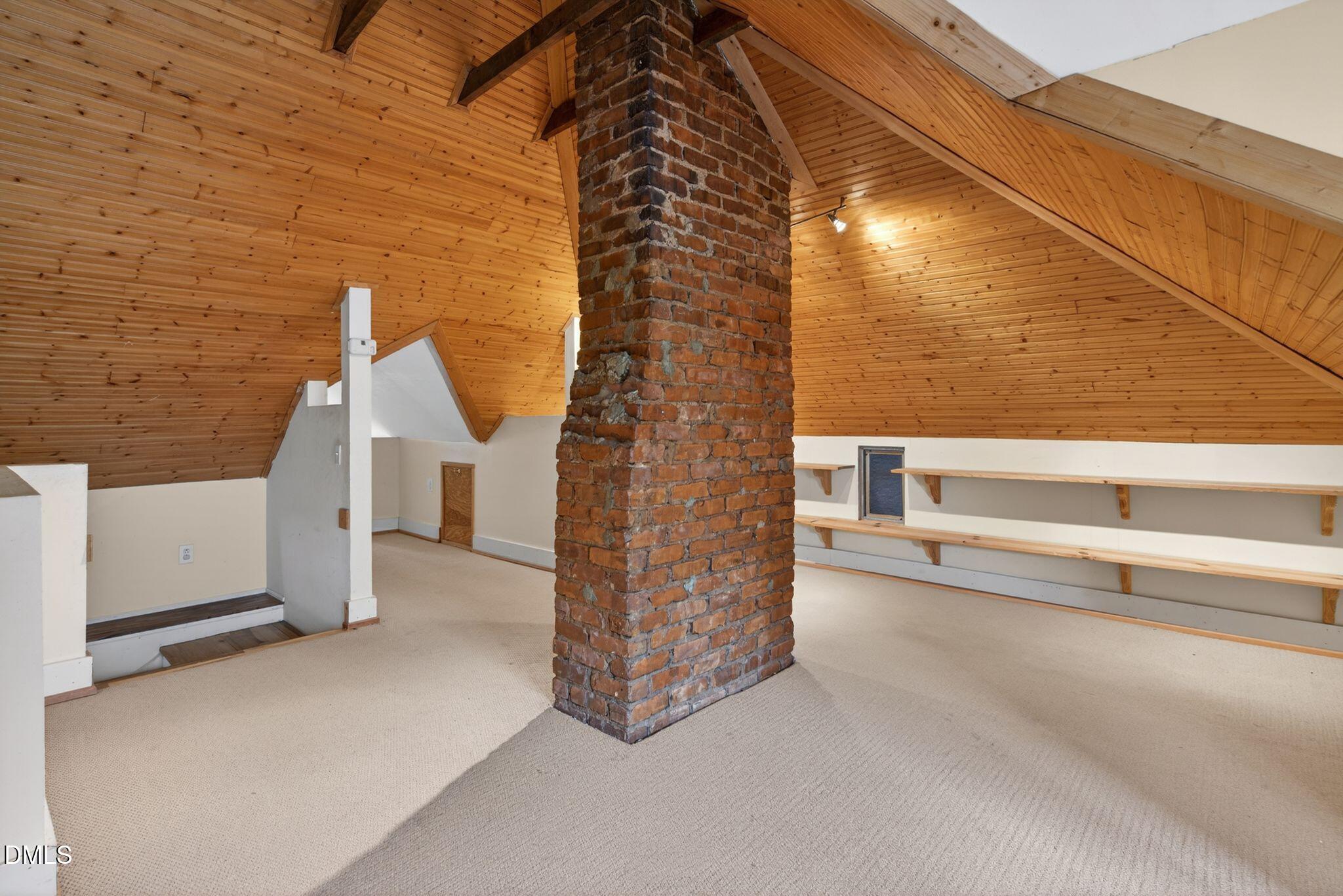 502 Devereux Street Property Photo 40