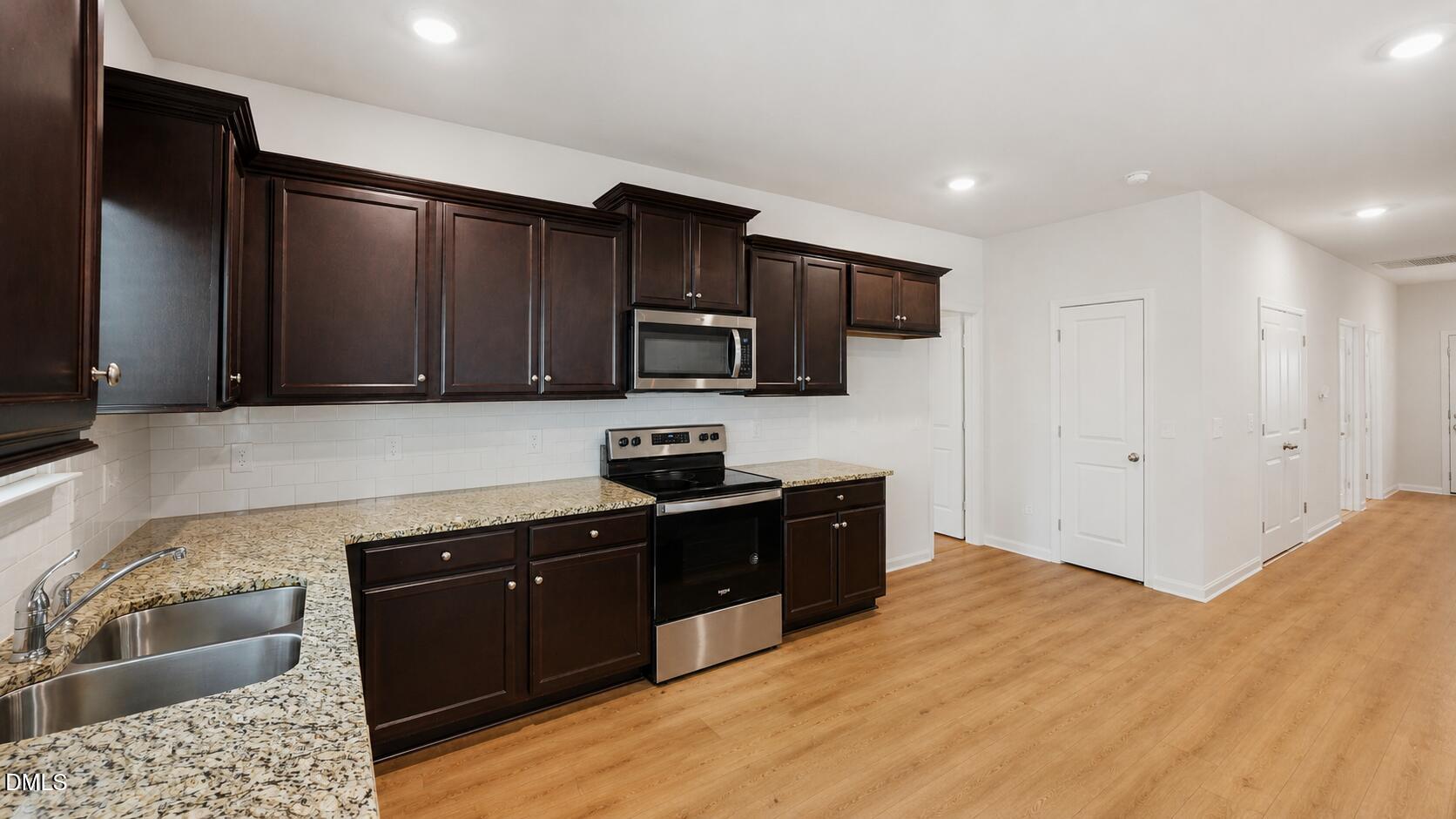 1113 Hardwick Drive Property Photo 7