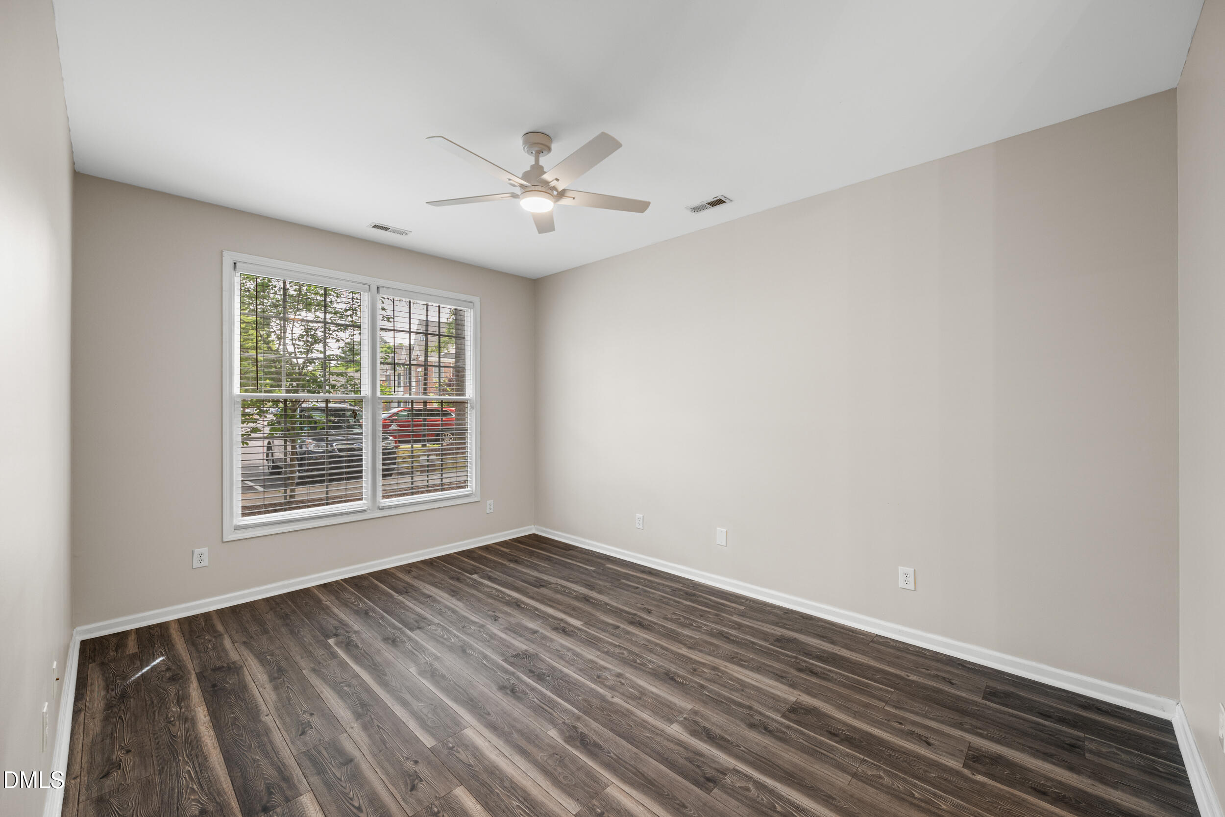 3512 Kudrow Lane Property Photo 14