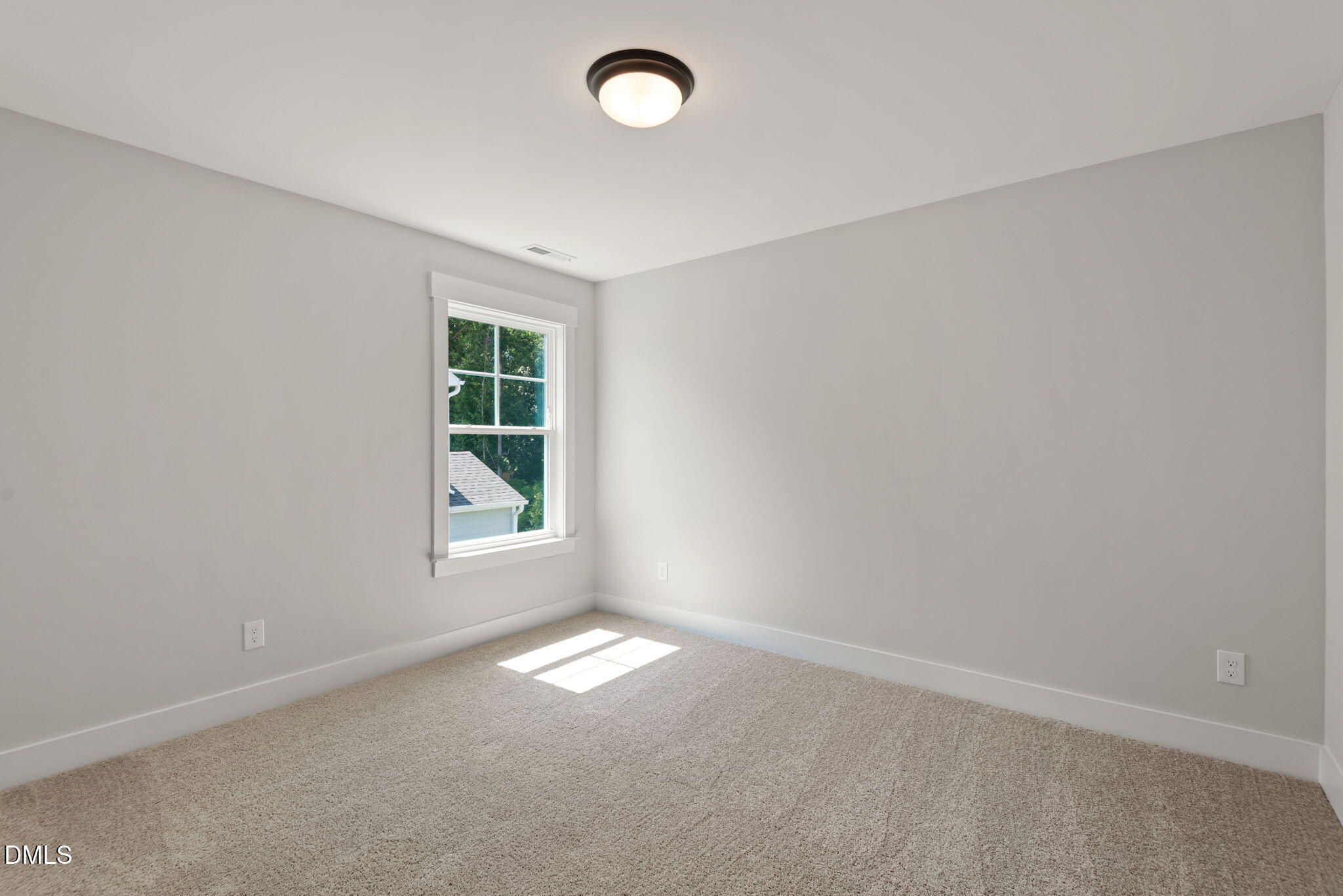 2114 Scallans Lane Property Photo 29