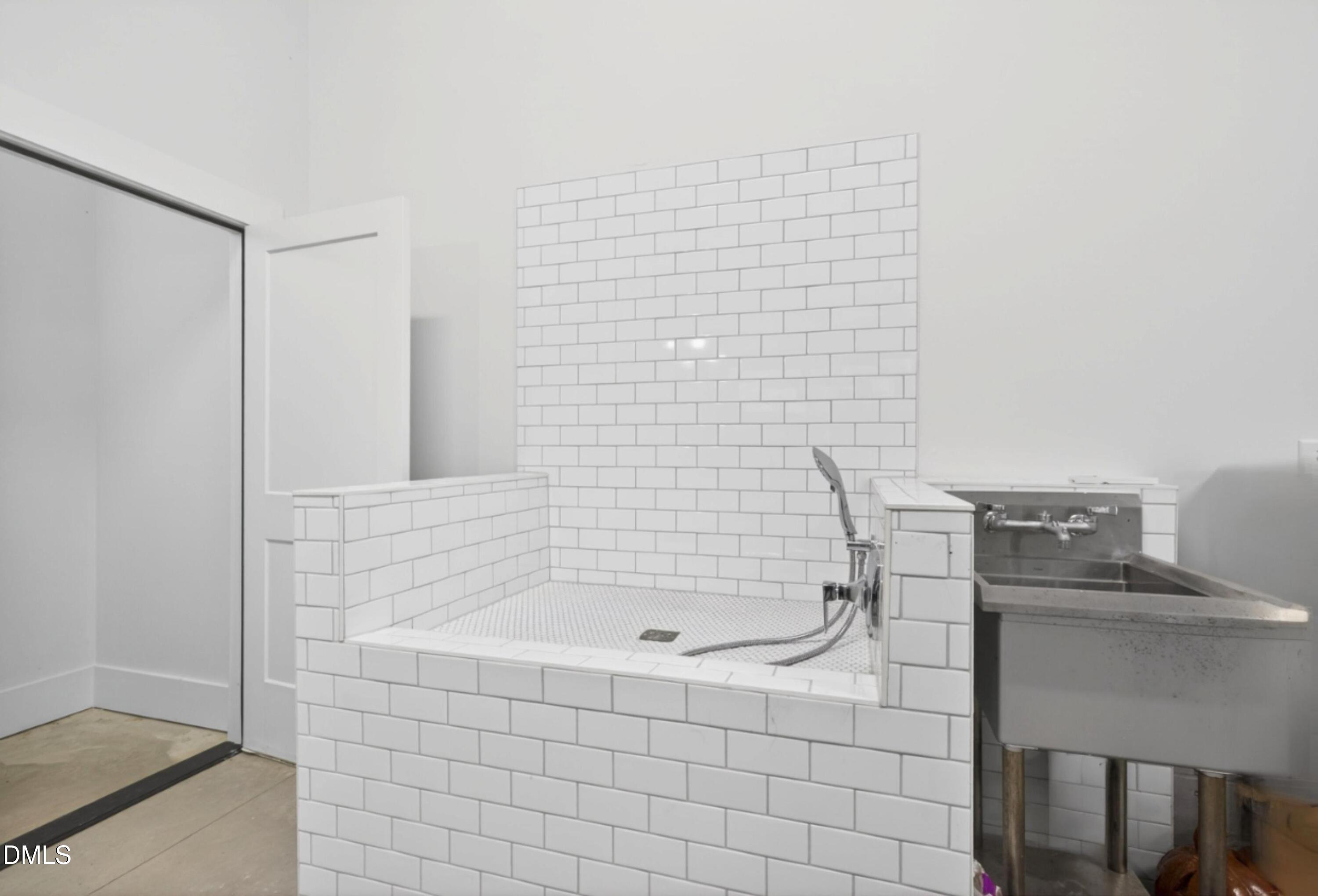 608 Webster Street Property Photo 48