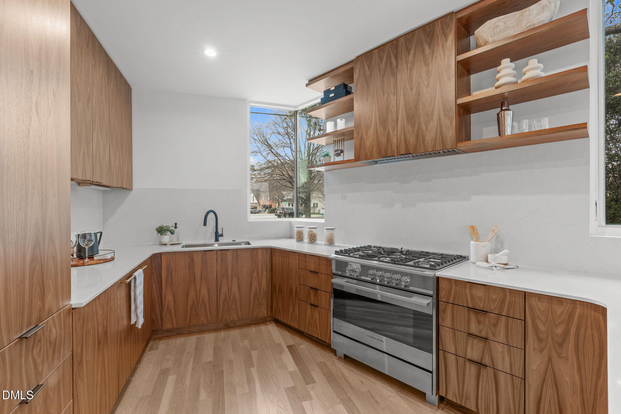 1302 Chamblee Hill Court Property Photo 14