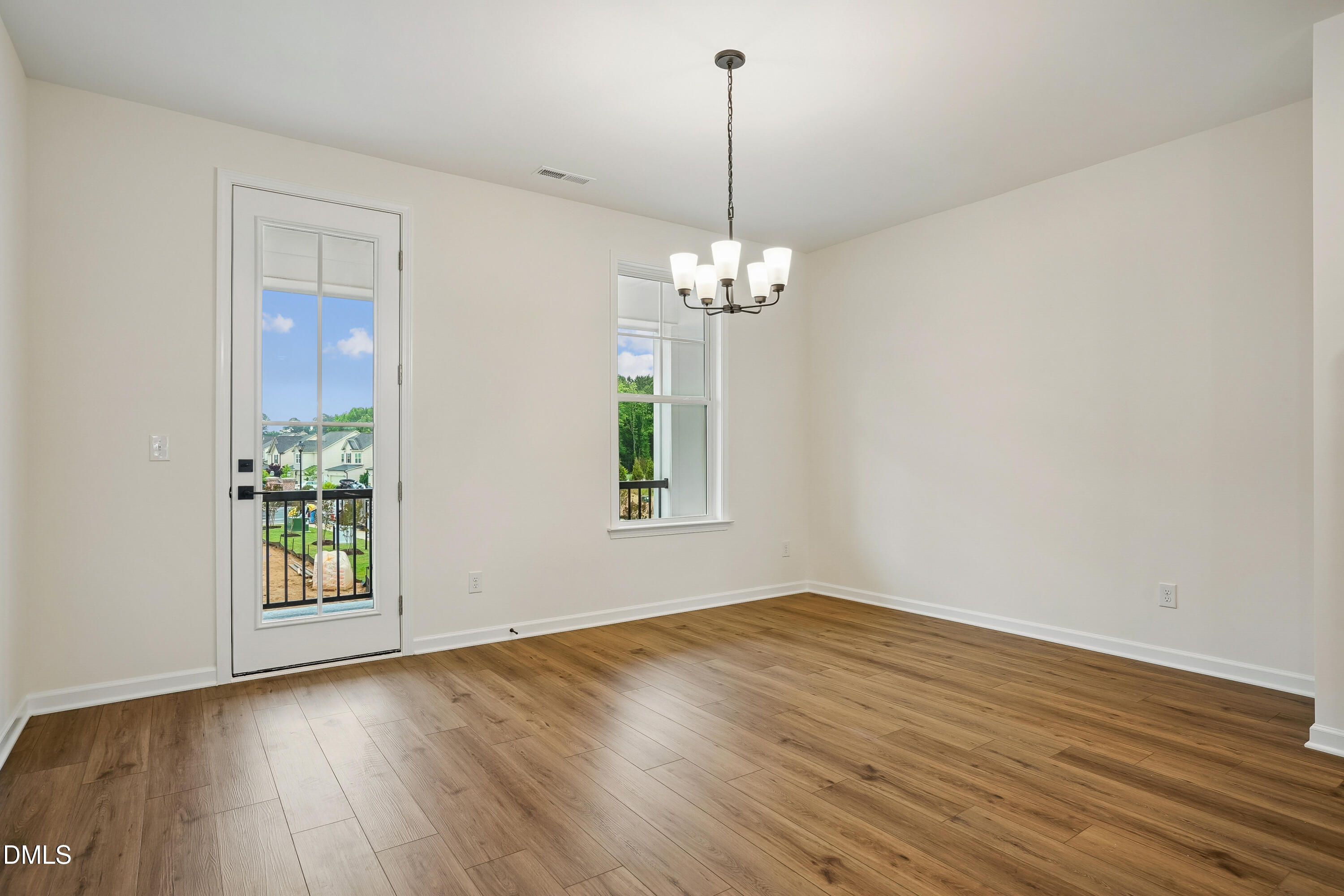 13 E Tiger Lily Trail 53 Property Photo 17