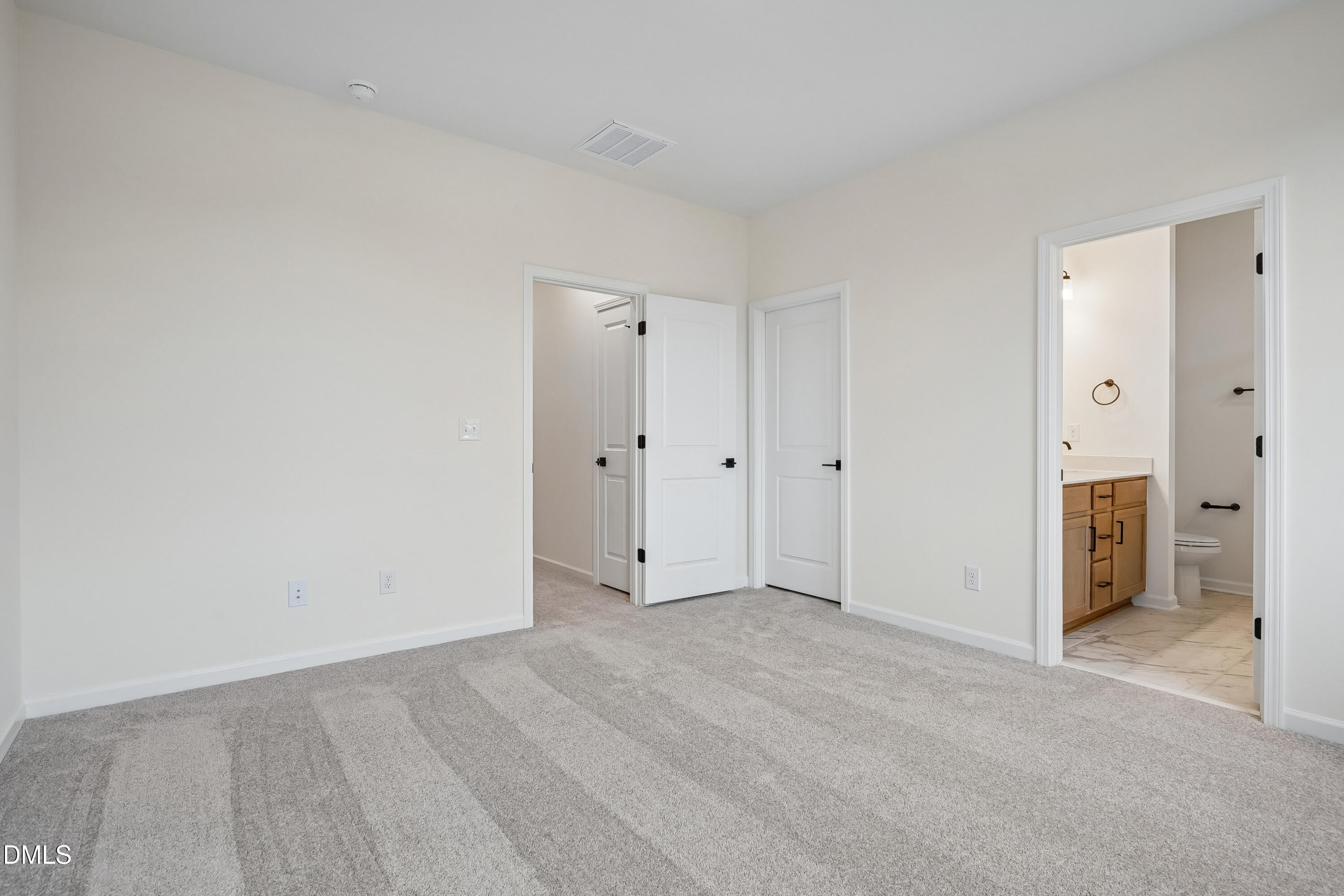 13 E Tiger Lily Trail 53 Property Photo 29