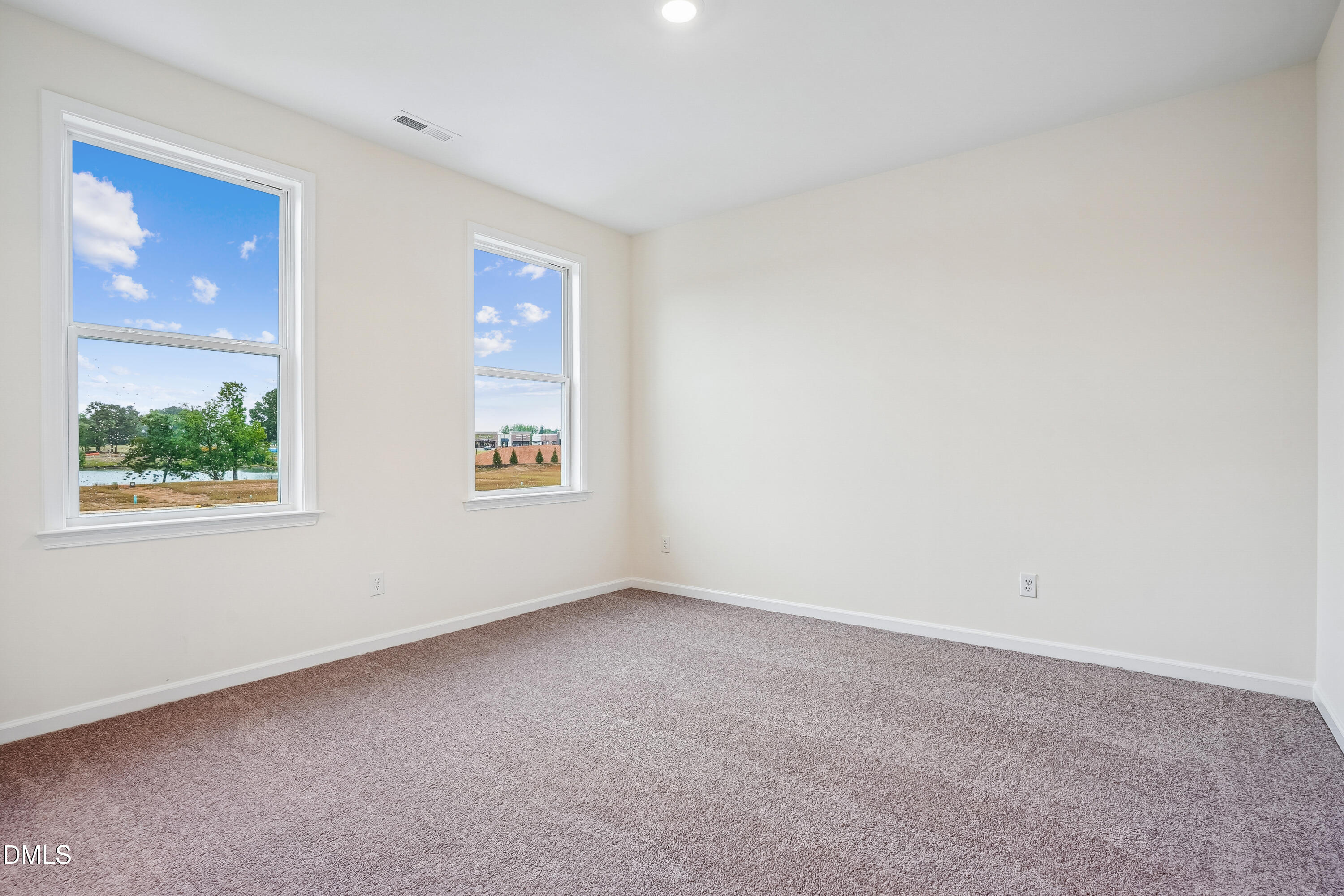 9 E Tiger Lily Trail 52 Property Photo 19