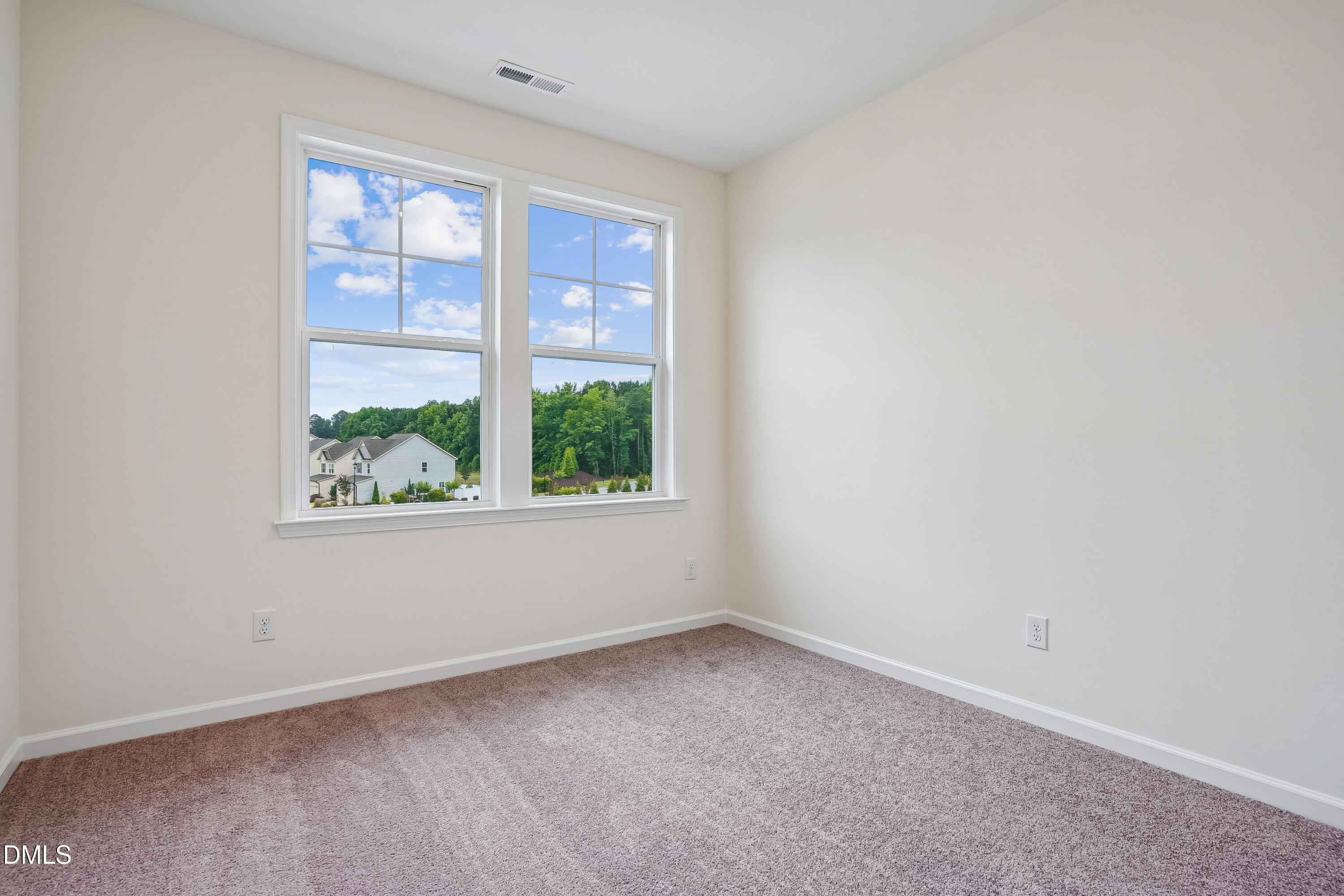 9 E Tiger Lily Trail 52 Property Photo 24