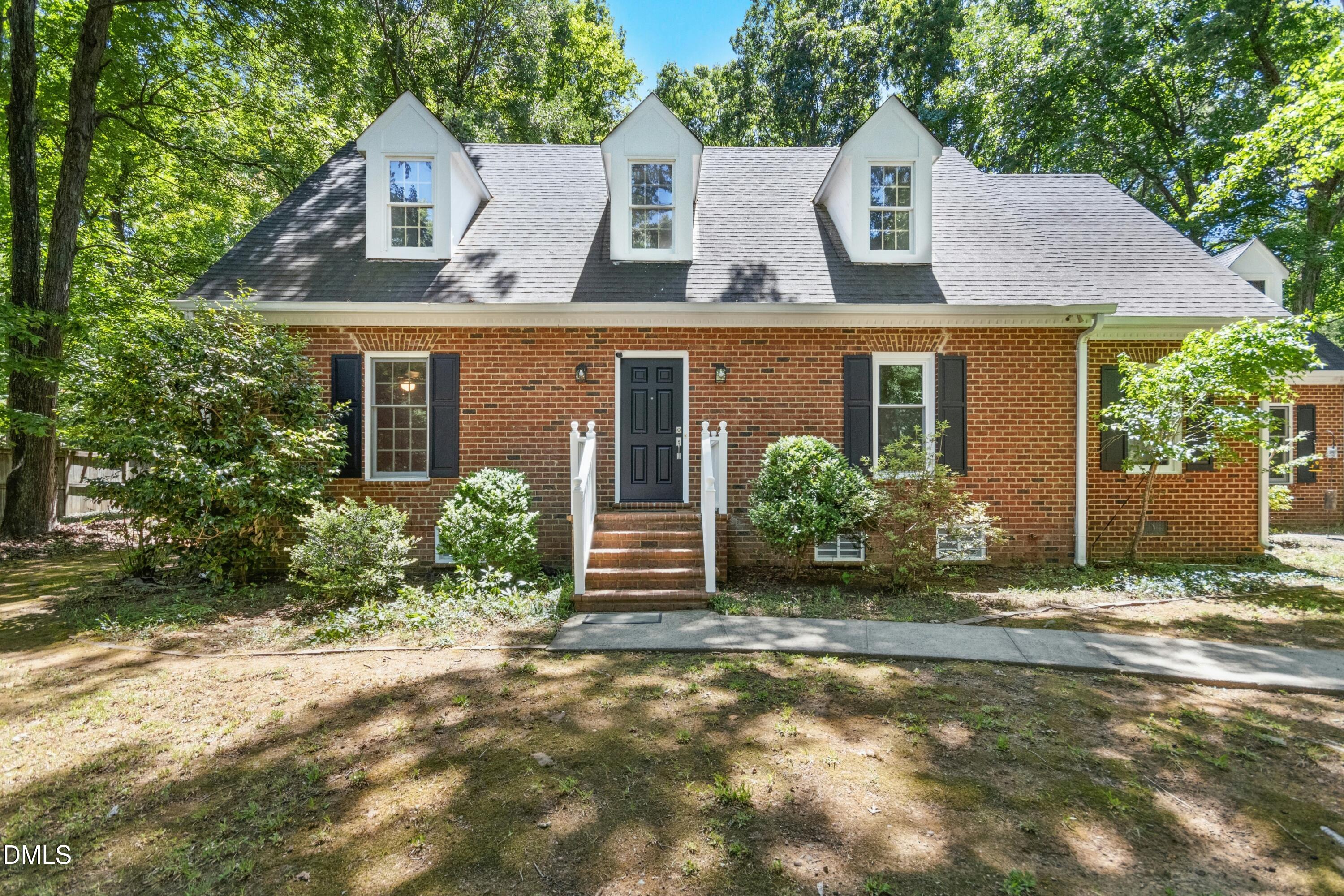 209 Butternut Property Photo 1