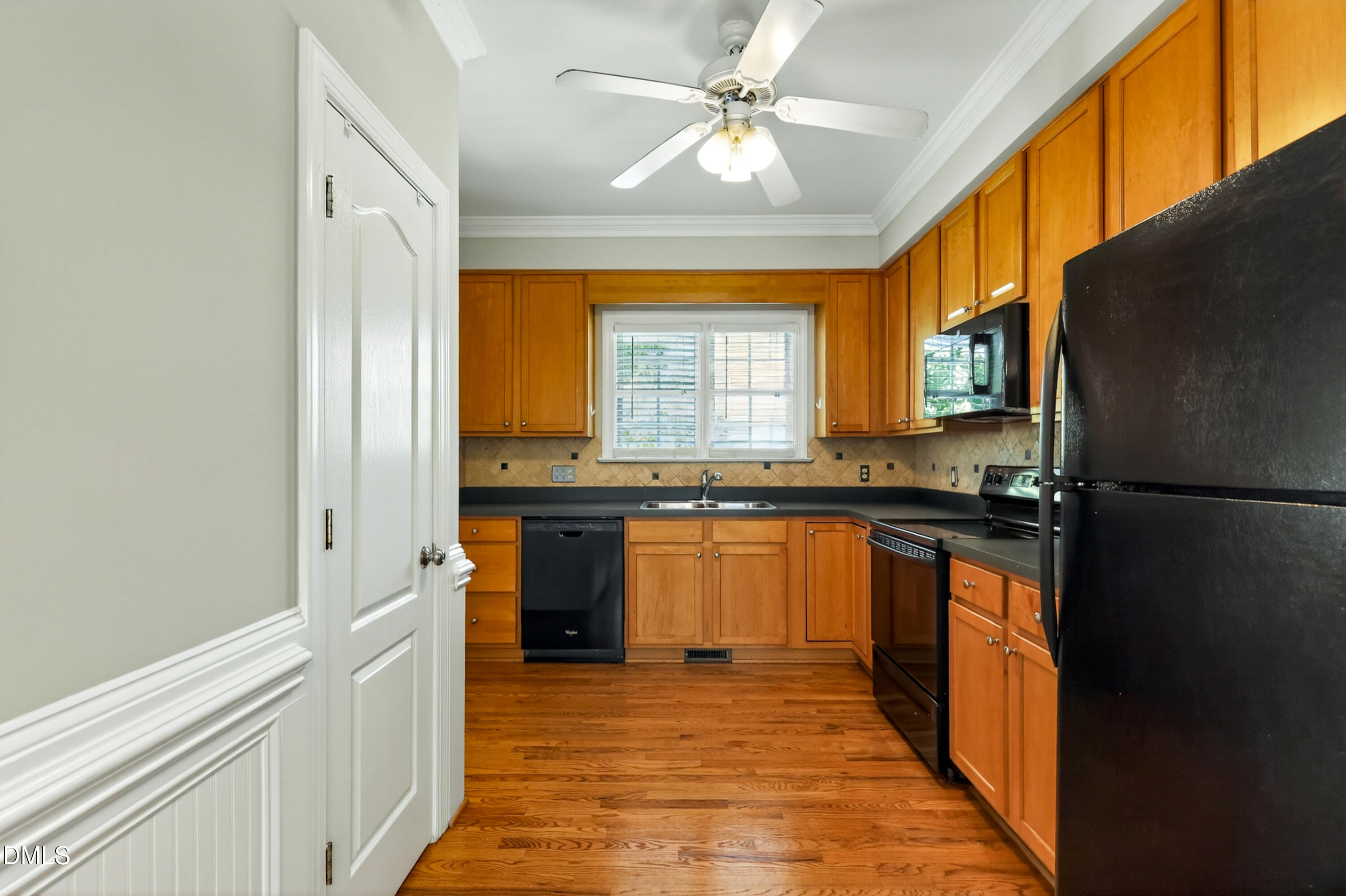 1001 Manderston Lane Property Photo 13