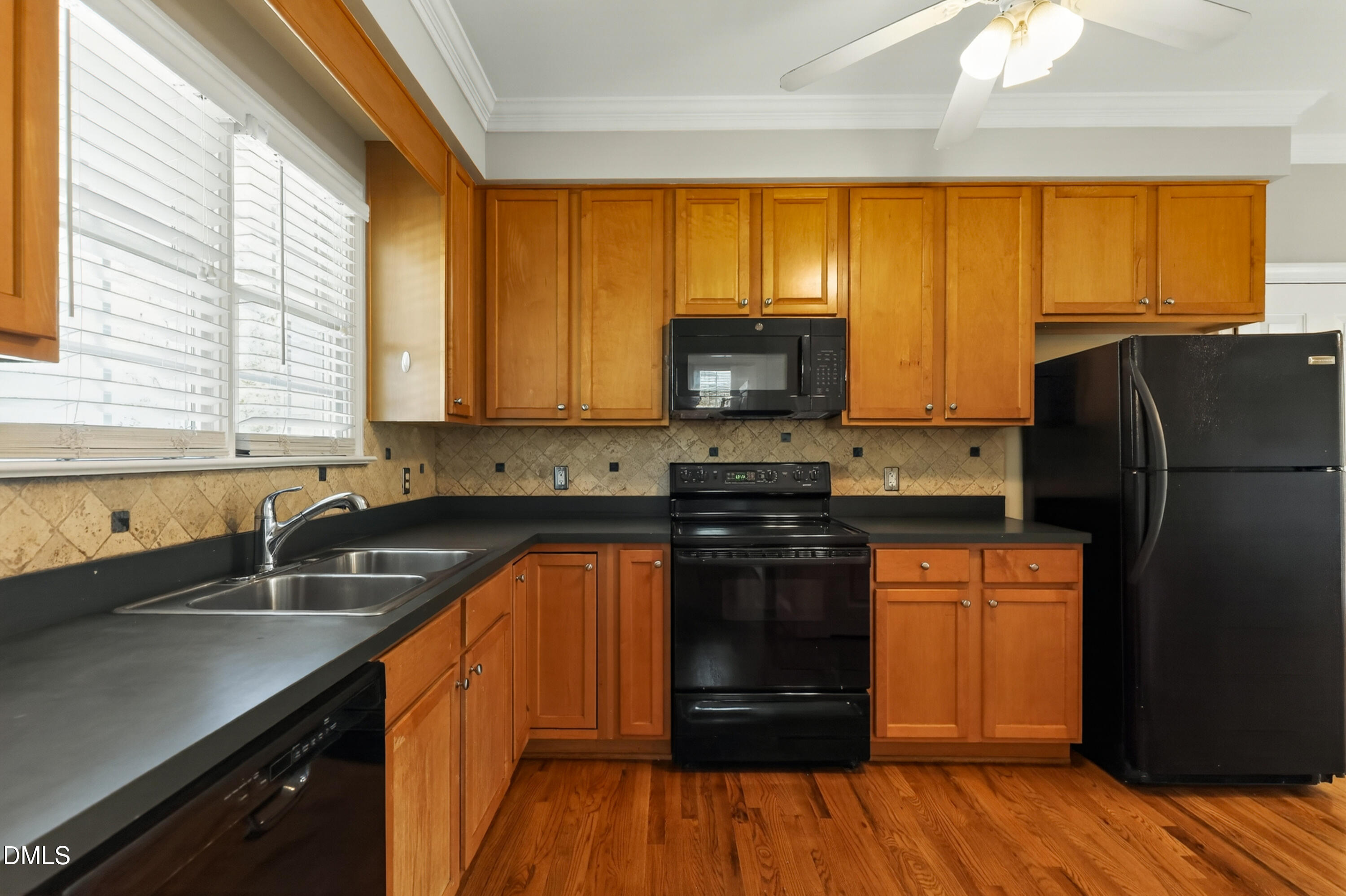 1001 Manderston Lane Property Photo 14