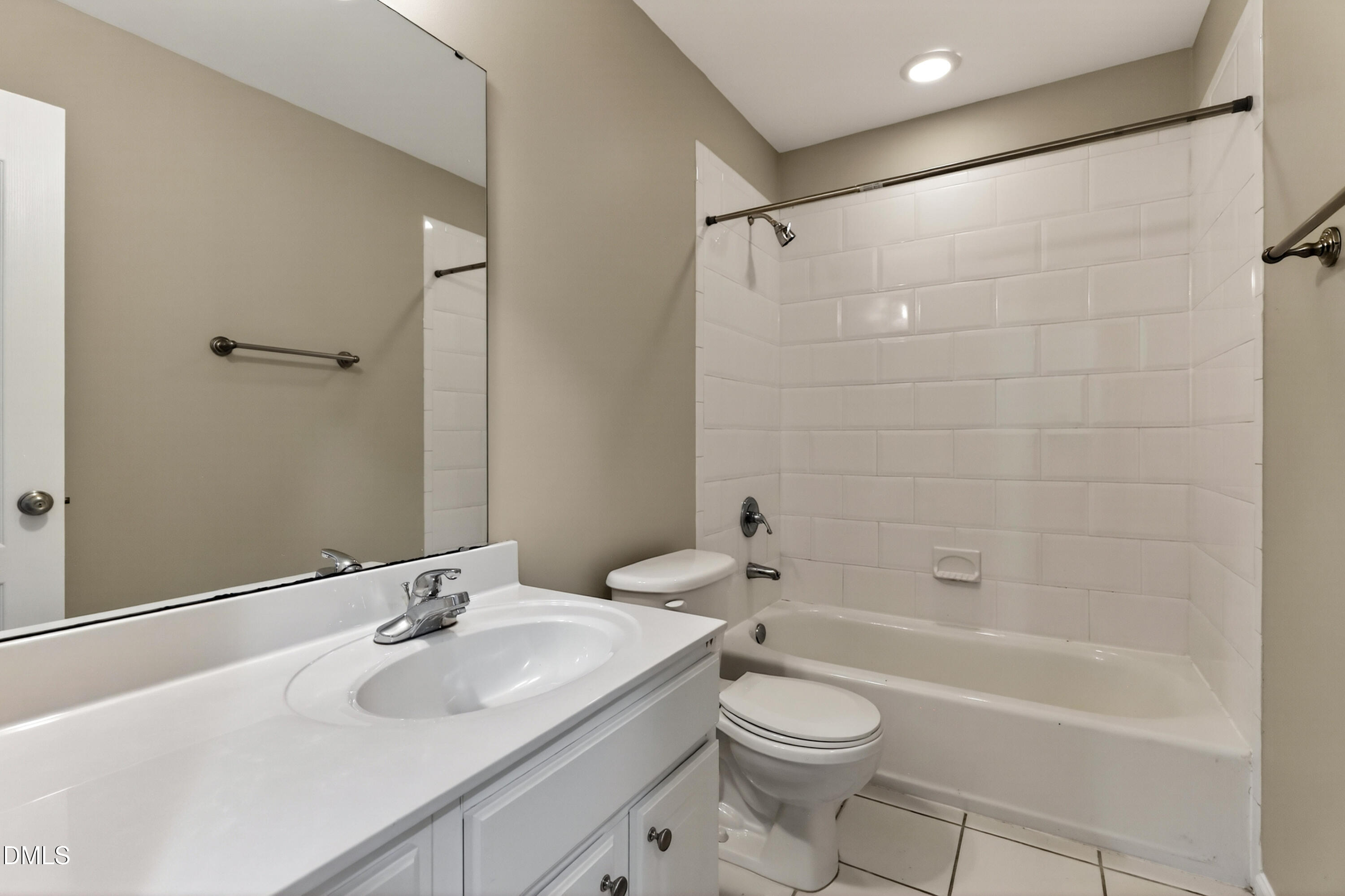 1001 Manderston Lane Property Photo 24