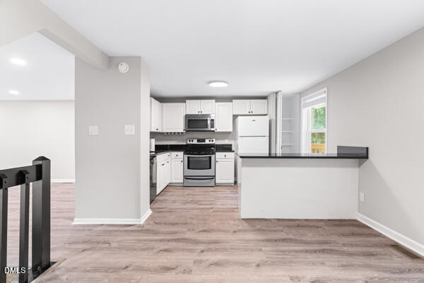 1910 Fox Sterling Drive Property Photo 19