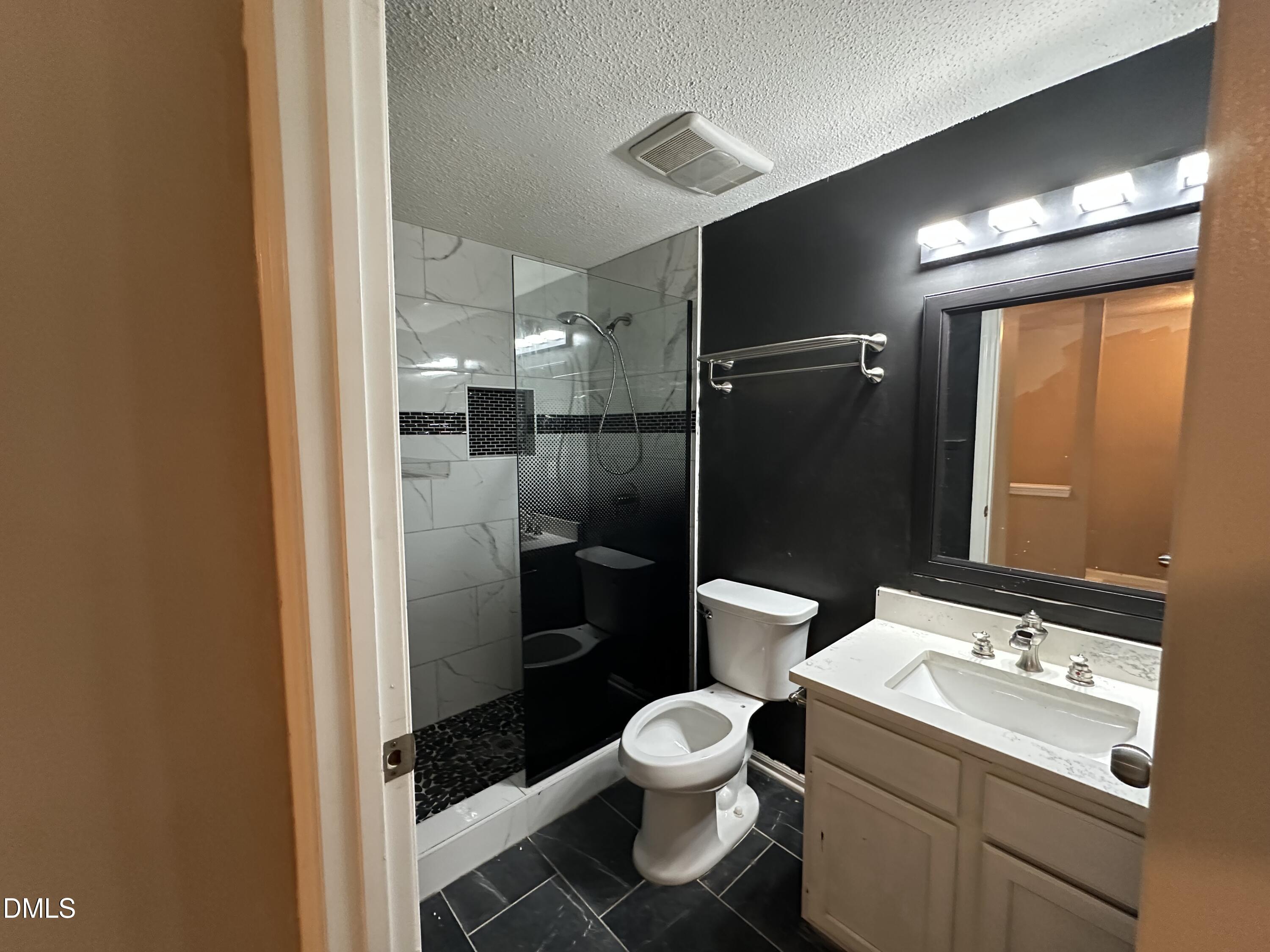 108 E Chalfont Way Property Photo 11