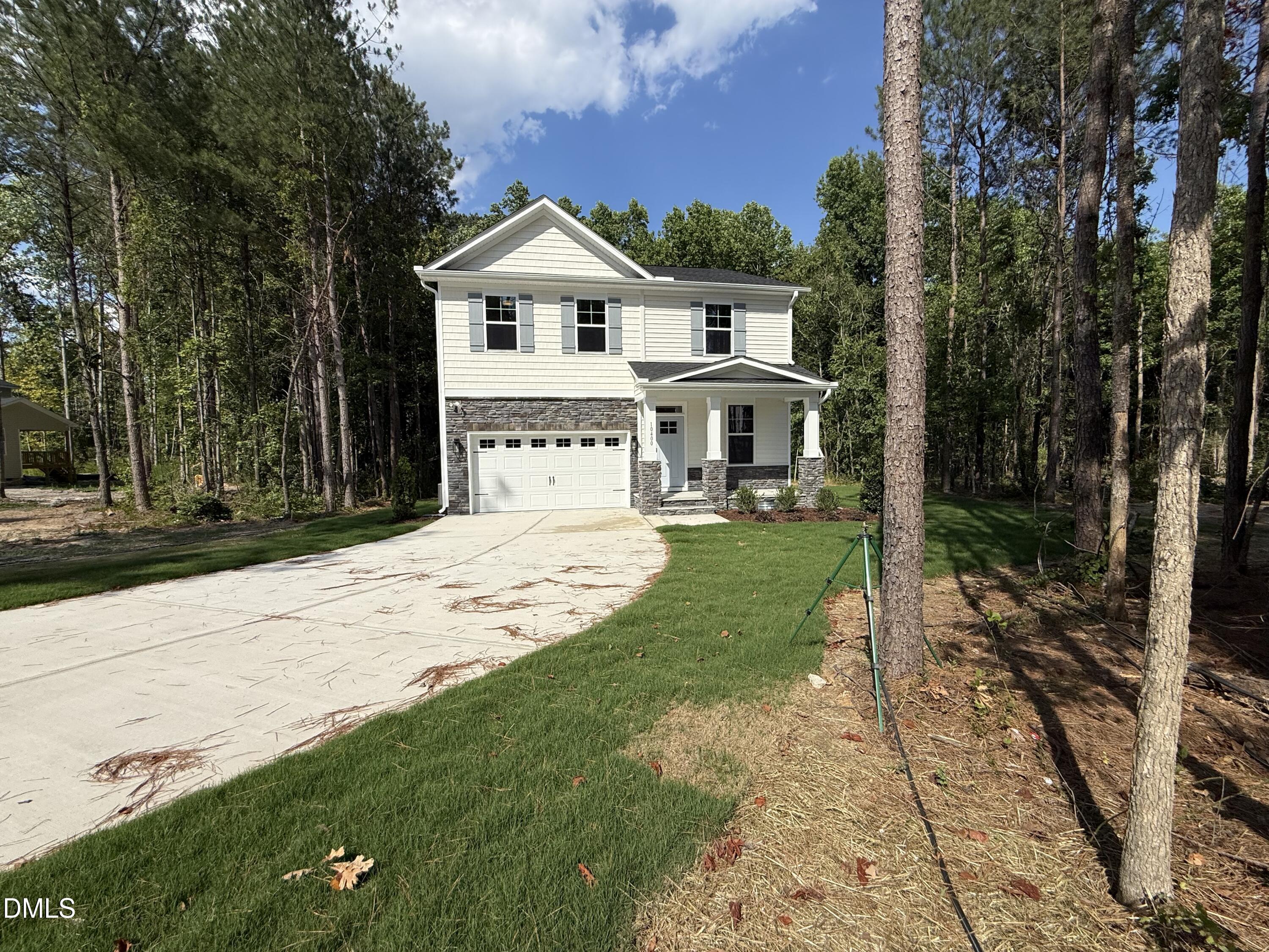 10400 Hamish Drive Property Photo 1