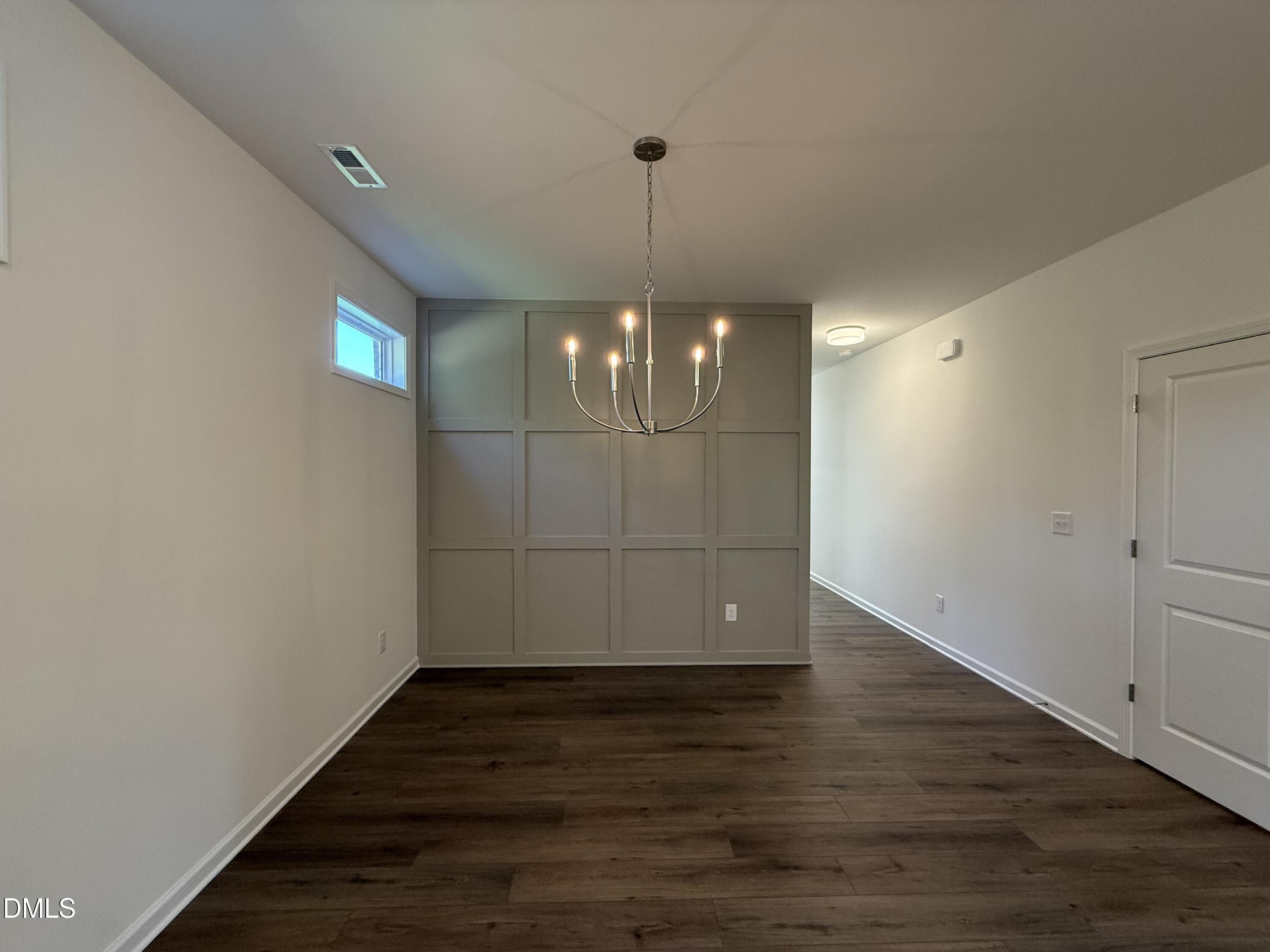 10400 Hamish Drive Property Photo 5