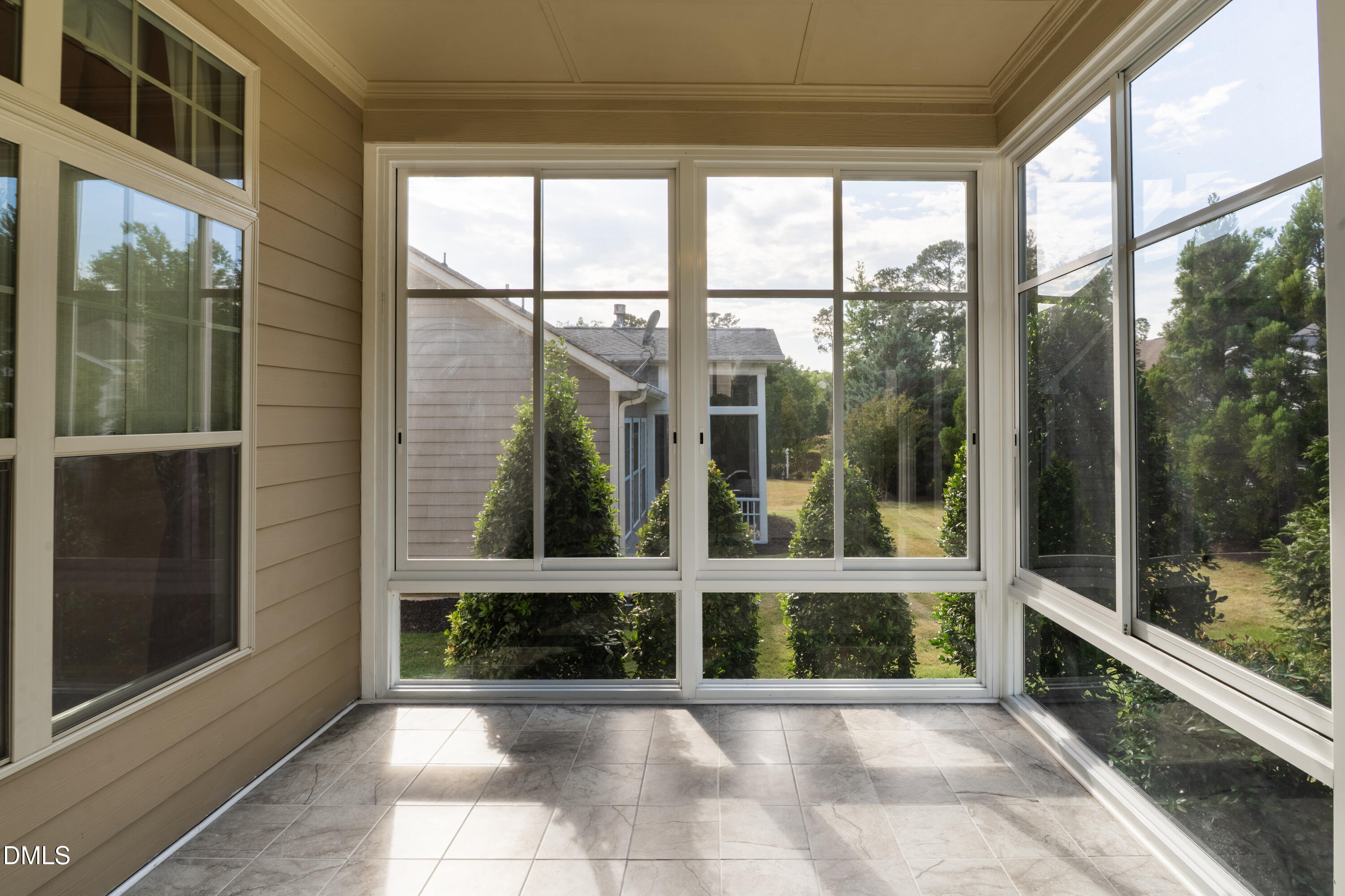 820 Lemongrass Lane Property Photo 4
