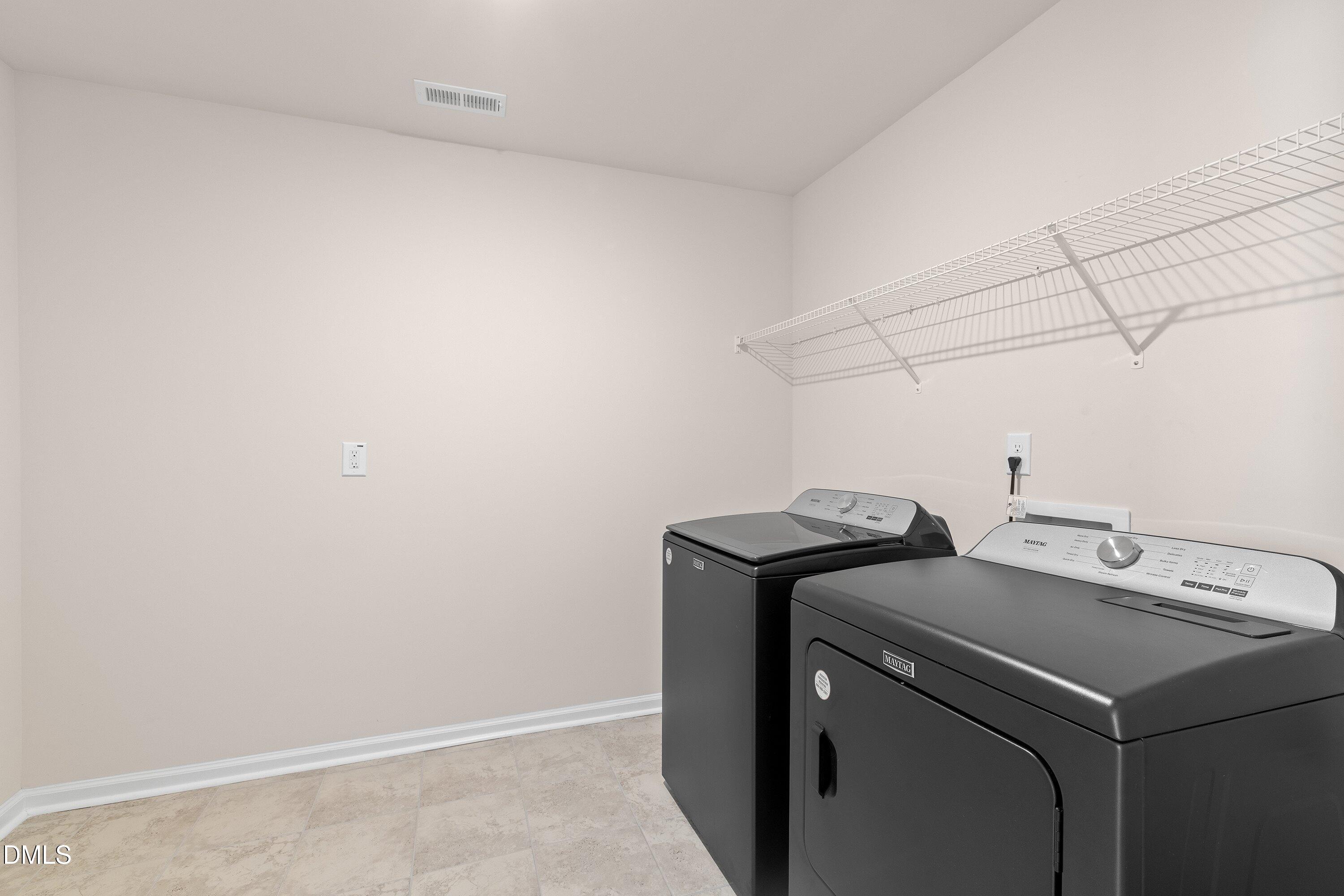 5702 Volos Avenue Property Photo 28