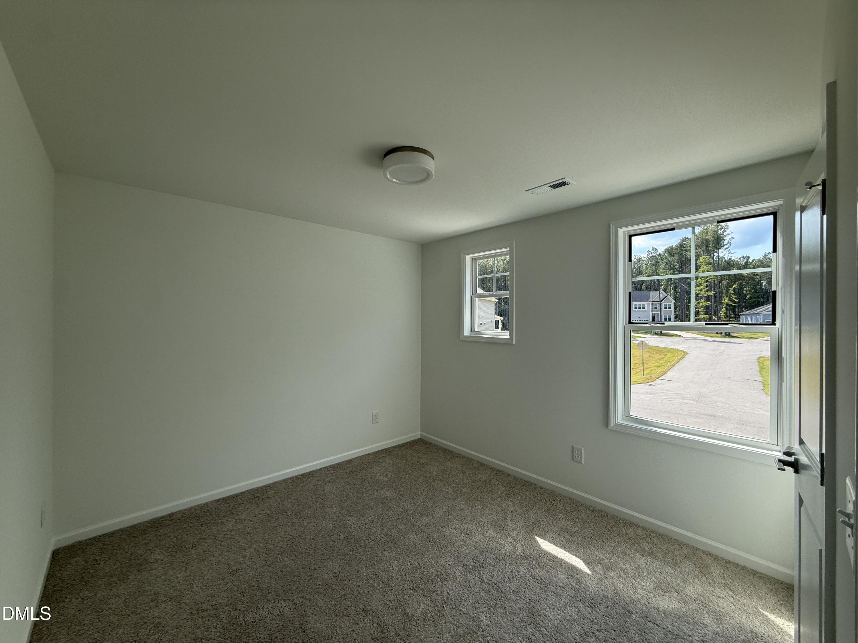 10416 Hamish Drive Property Photo 14