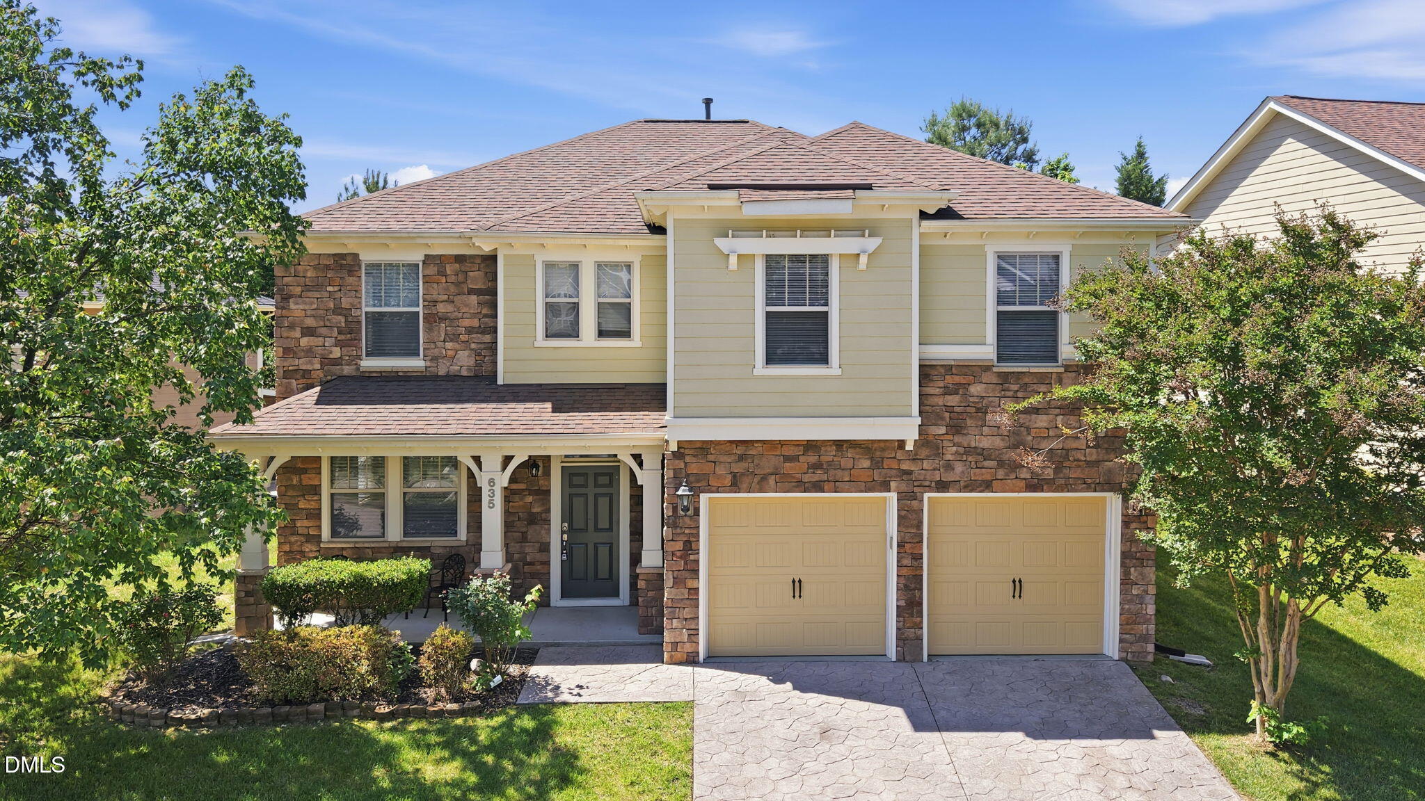 635 Piper Stream Circle Property Photo 1
