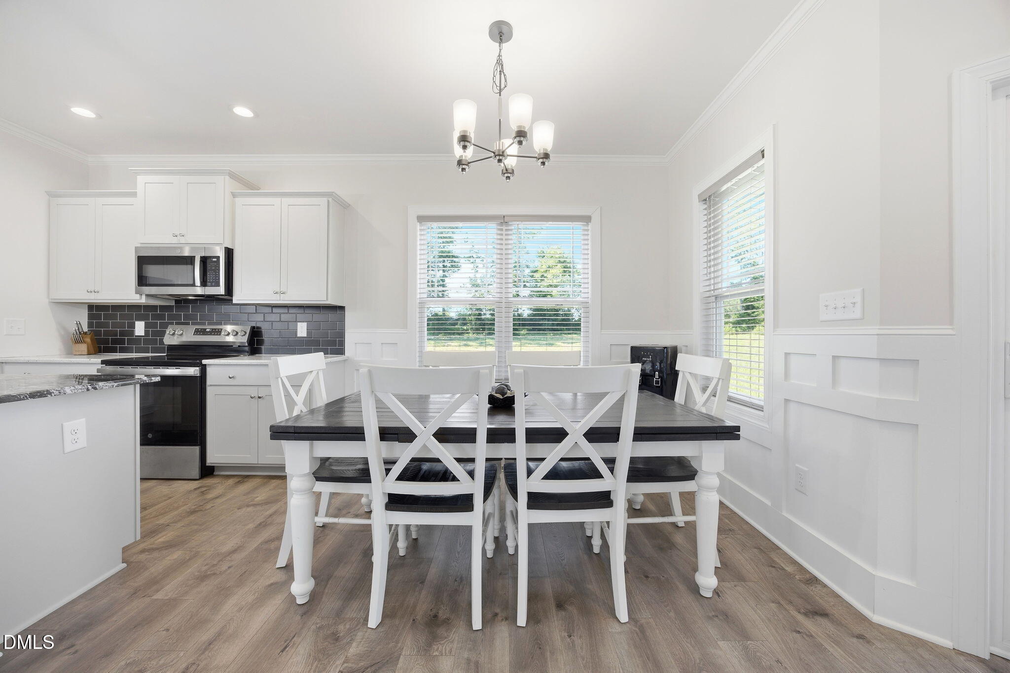 49 Golden View Place Property Photo 15