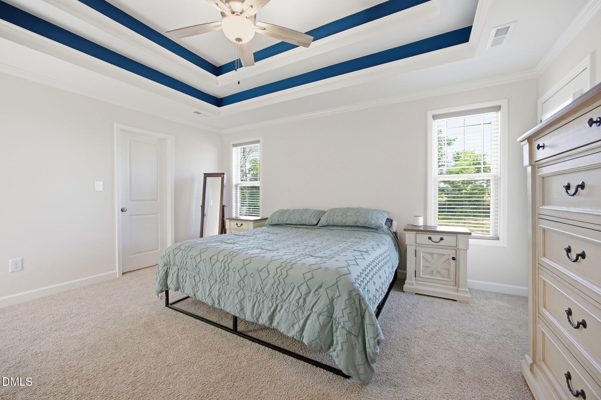 49 Golden View Place Property Photo 17