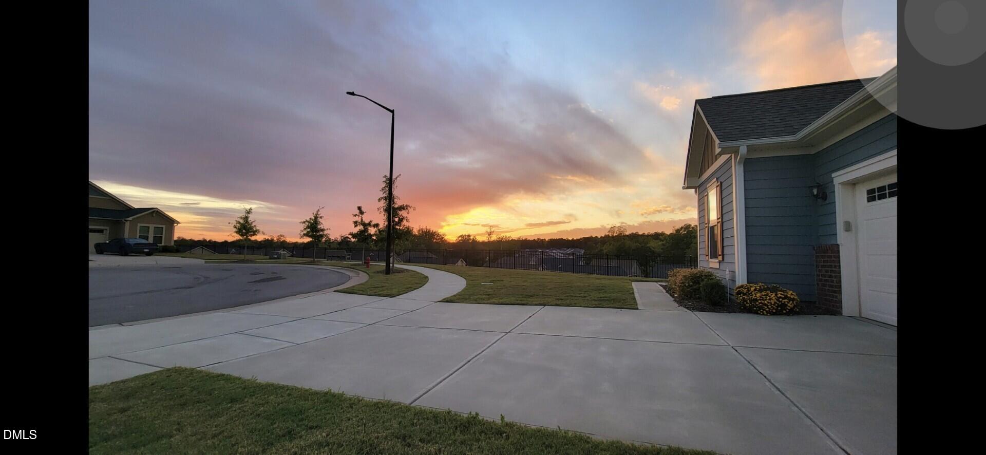 1108 Twain Trail Property Photo 2
