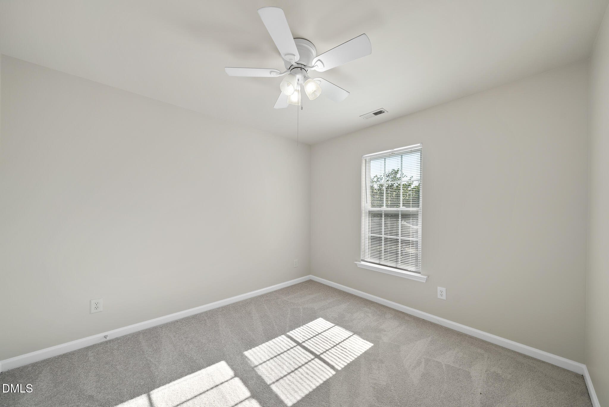 8402 Saltwood Place Property Photo 22