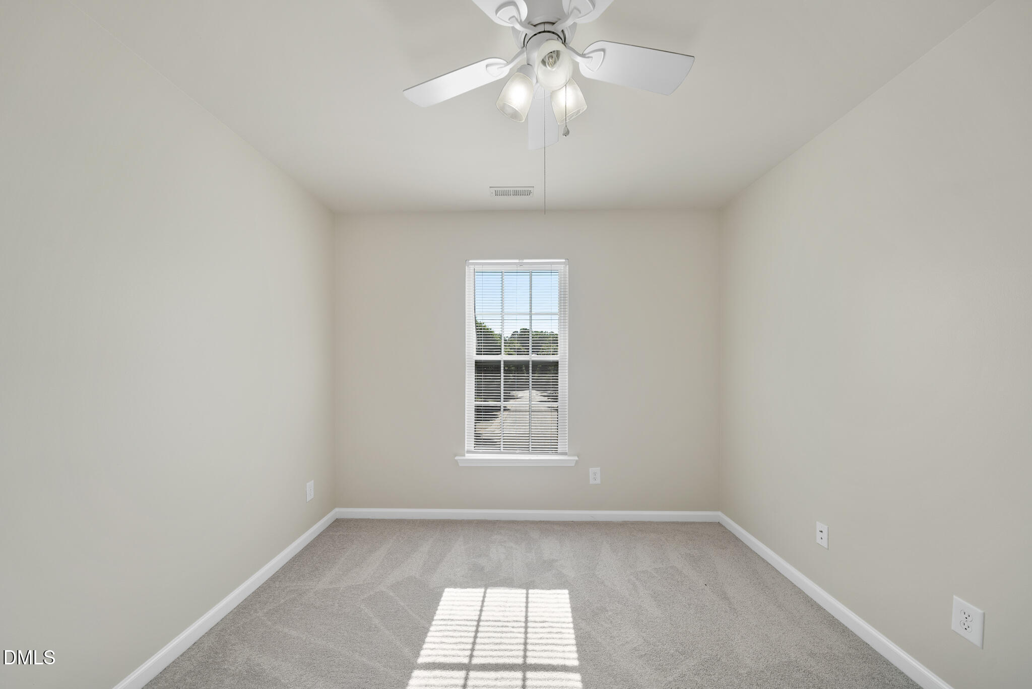 8402 Saltwood Place Property Photo 23