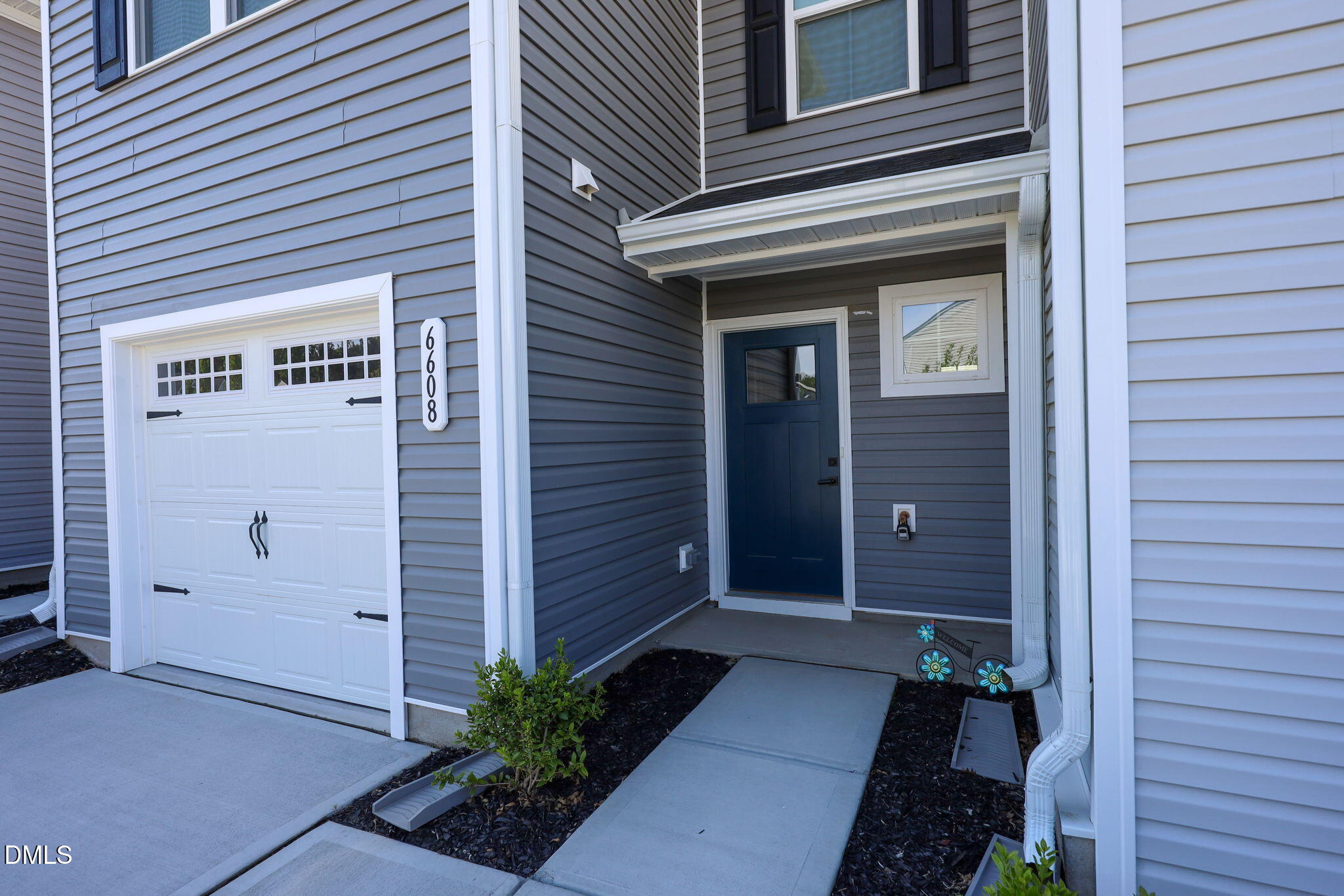 6608 Gibraltar Rock Drive Property Photo 3