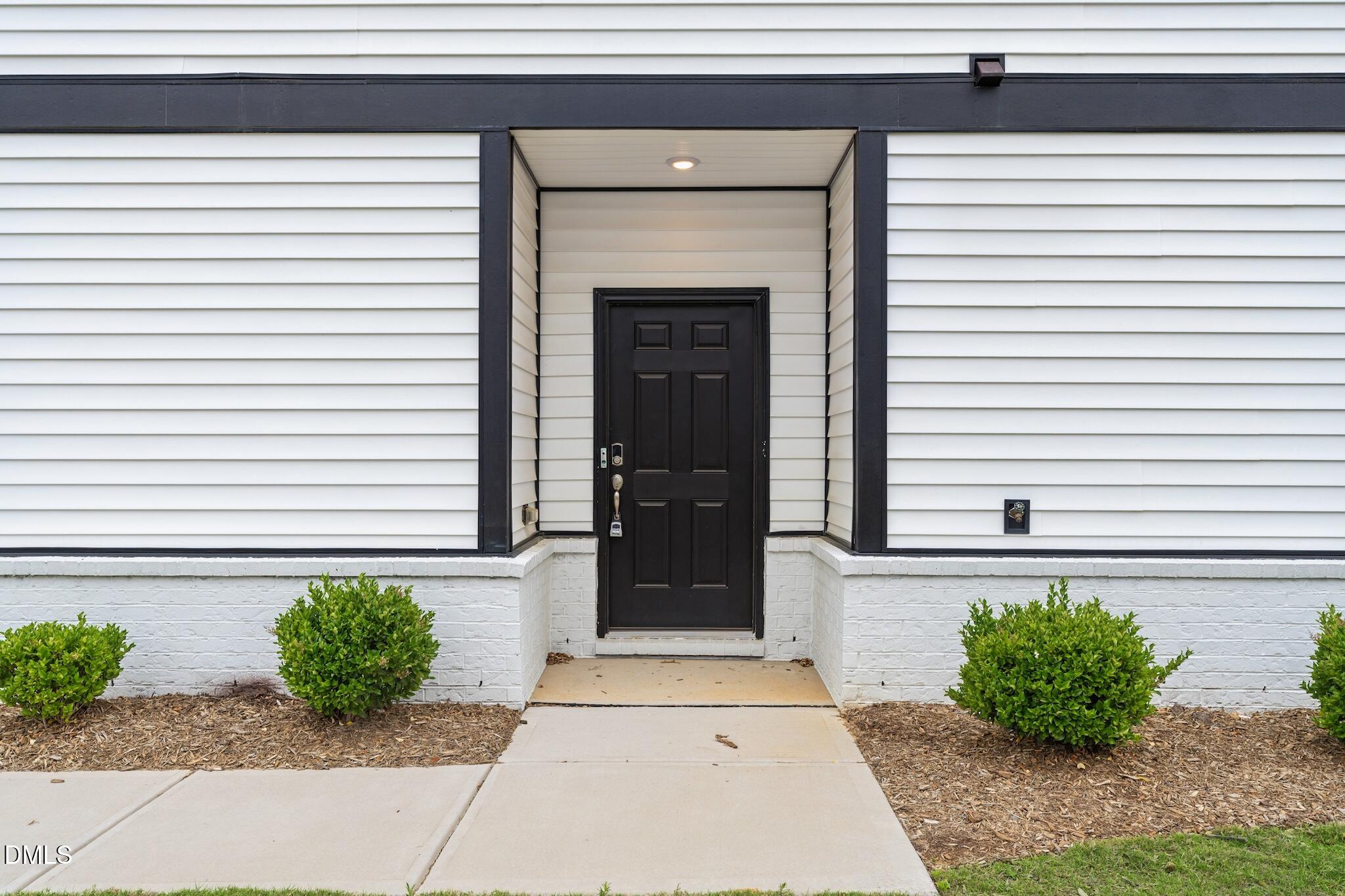 425 Diversity Way Property Photo 7