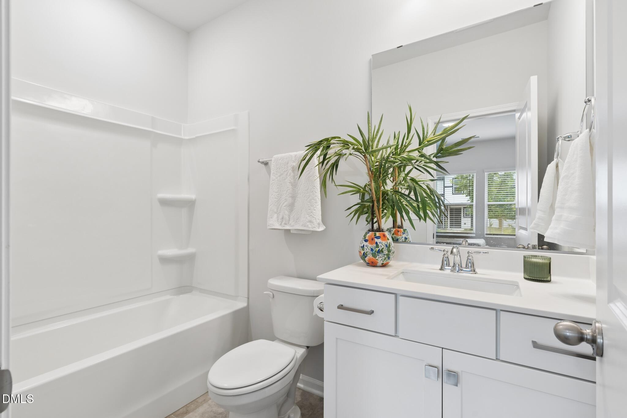 425 Diversity Way Property Photo 13