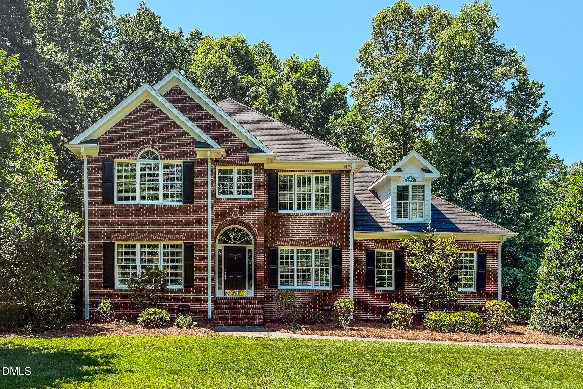 355 Denada Path Property Photo 1