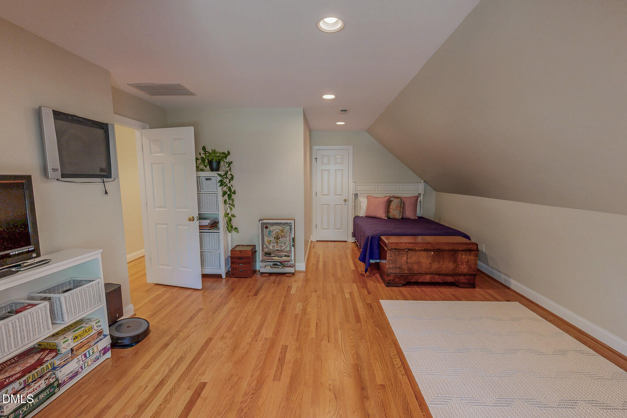 355 Denada Path Property Photo 39