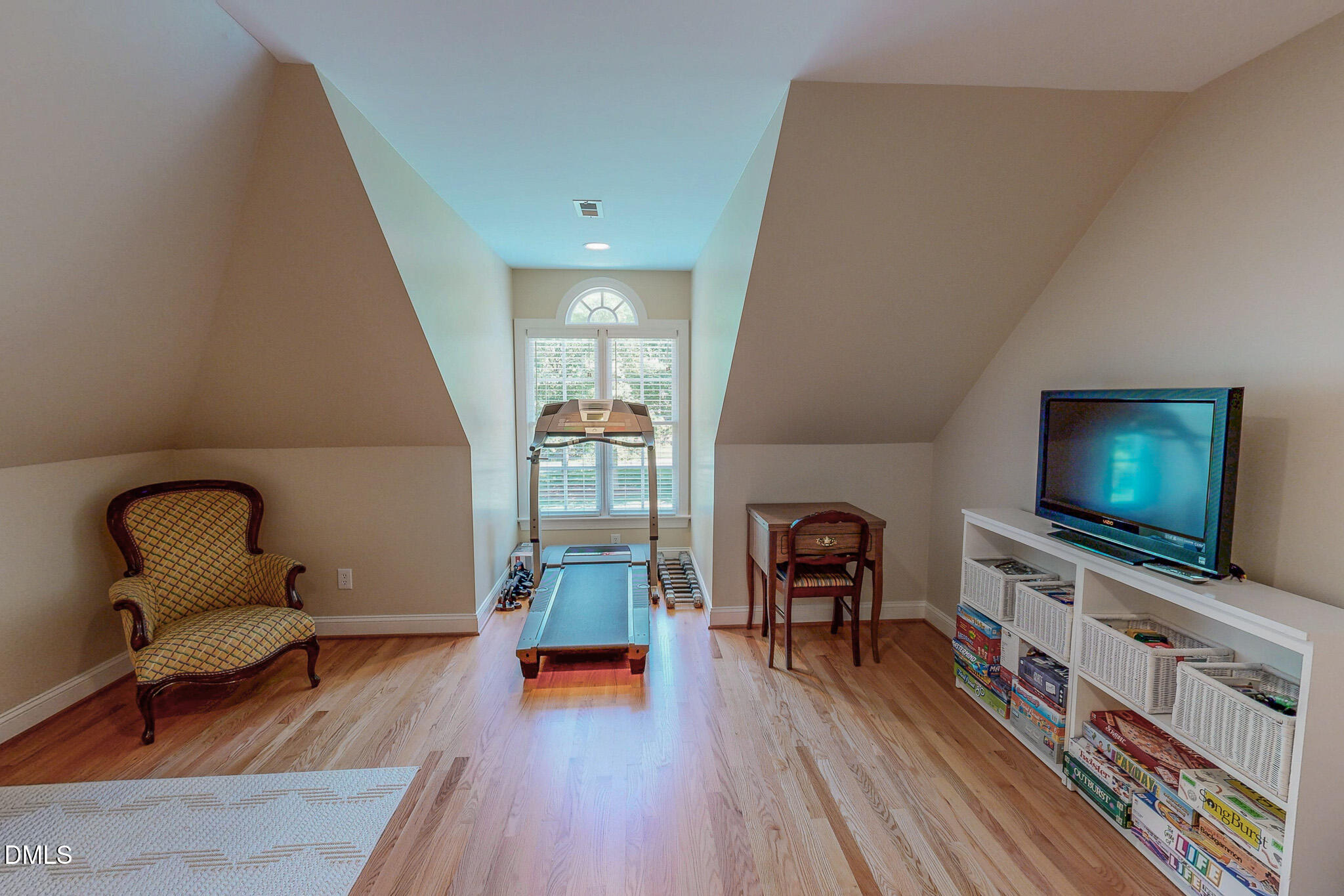 355 Denada Path Property Photo 41
