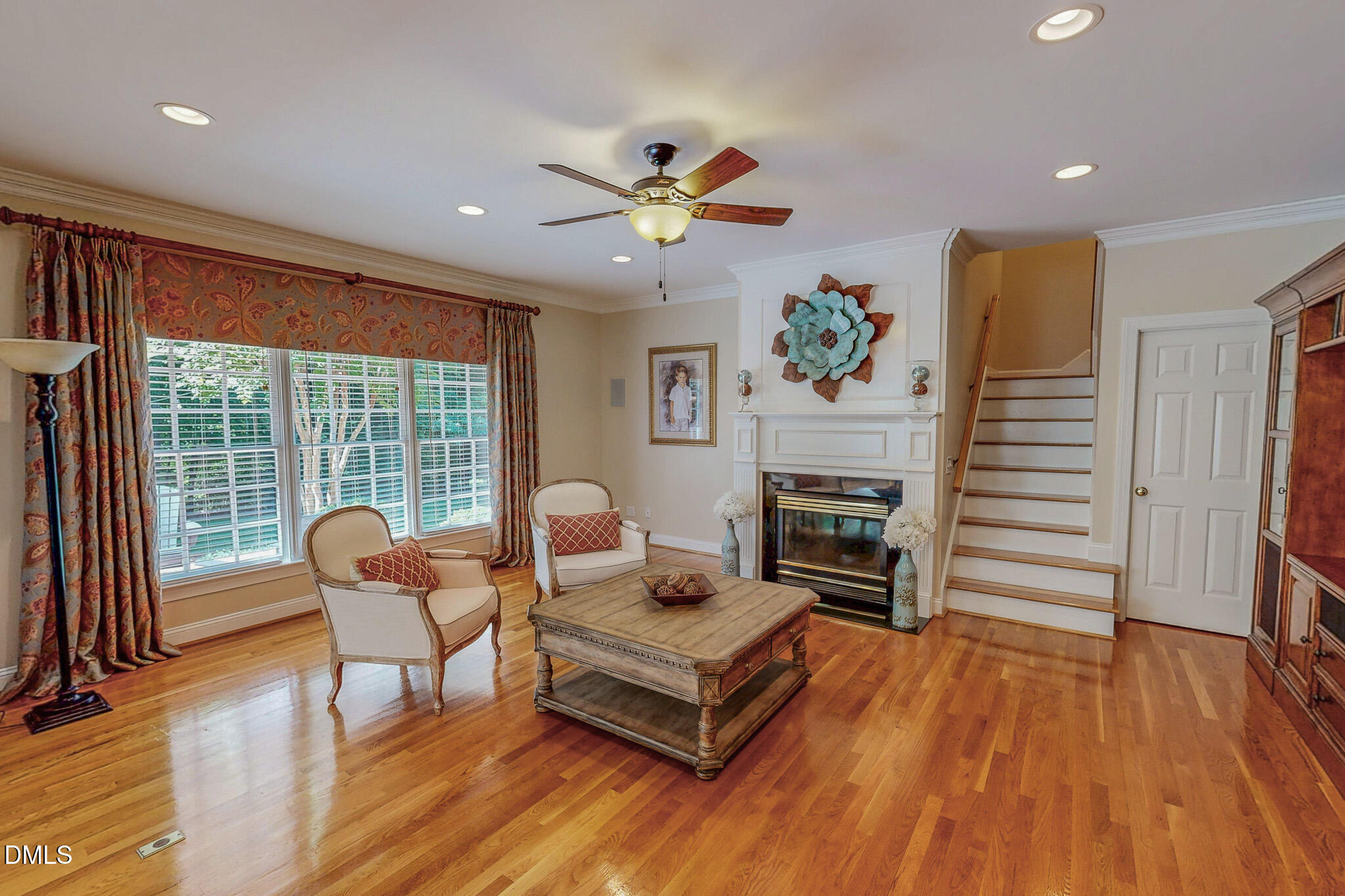 355 Denada Path Property Photo 43