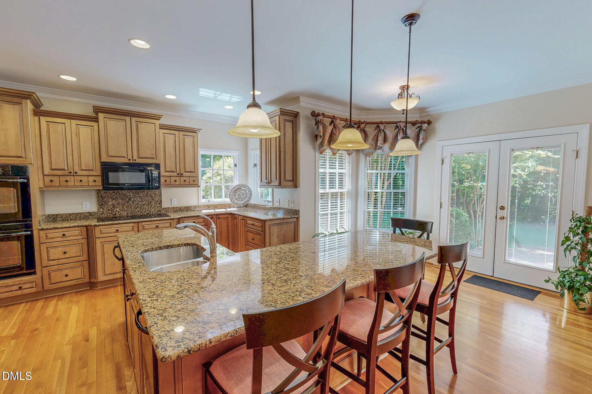355 Denada Path Property Photo 44