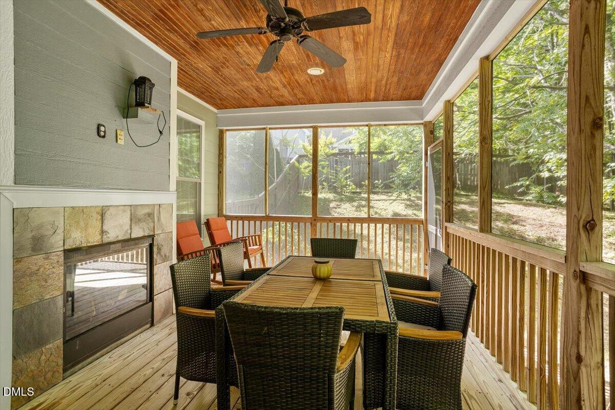 3501 Golden Heather Drive Property Photo 7