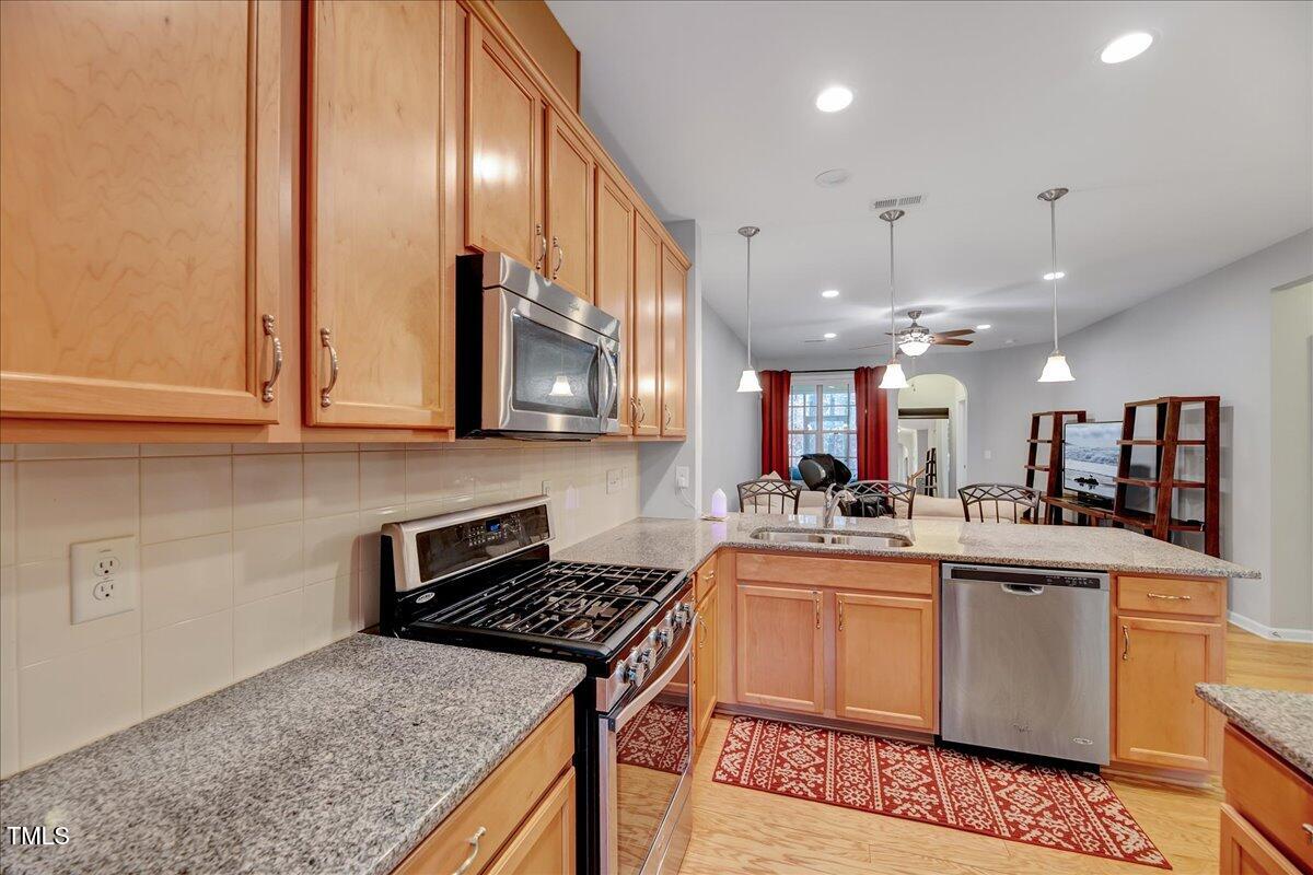 1035 Contessa Drive Property Photo 8