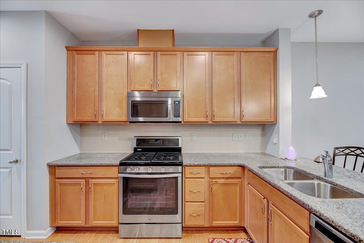 1035 Contessa Drive Property Photo 9