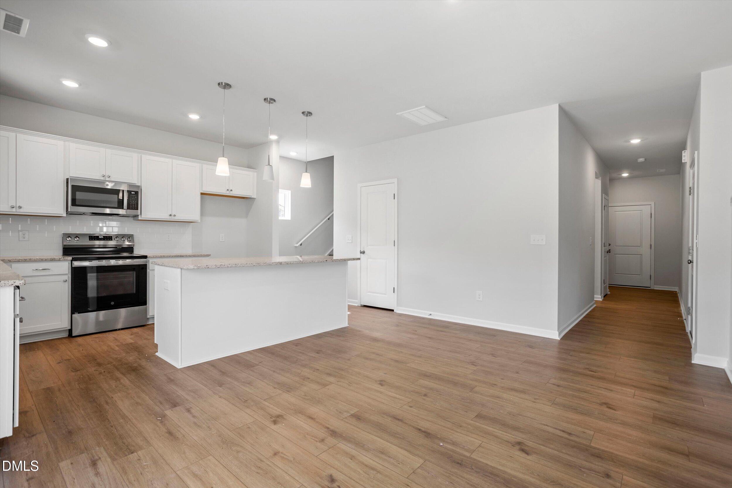 150 Buckthorn Drive Property Photo 9