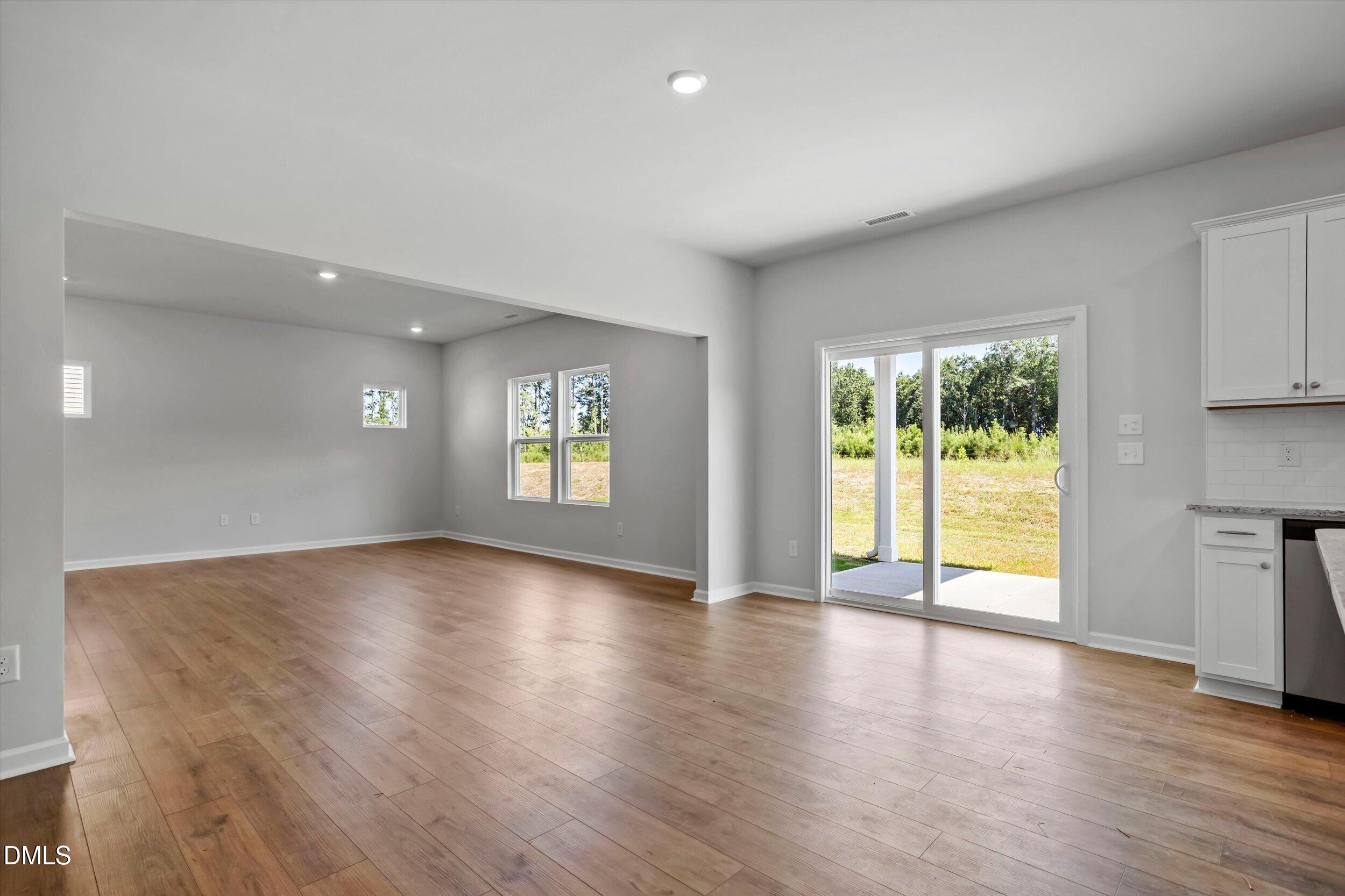 150 Buckthorn Drive Property Photo 11