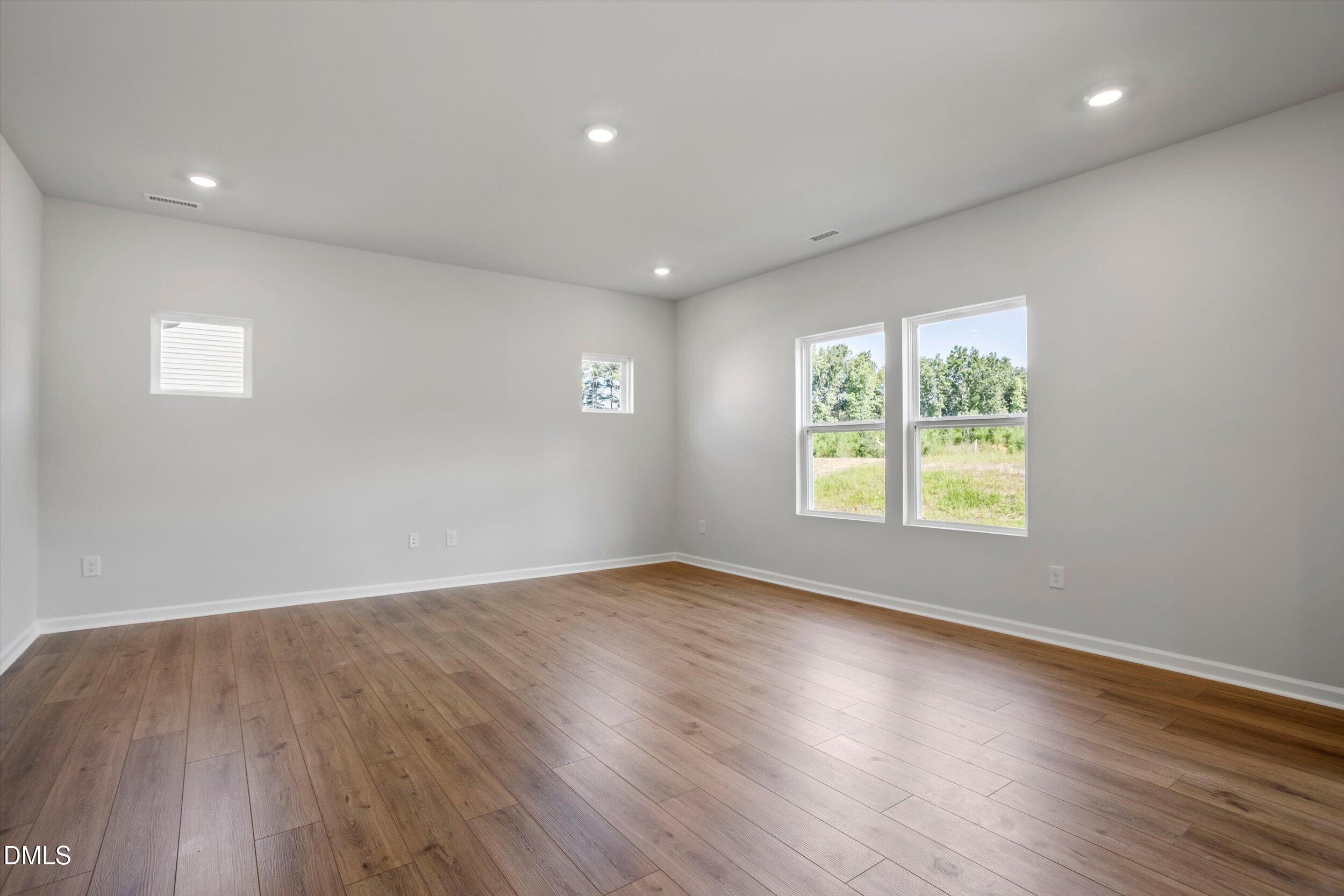 150 Buckthorn Drive Property Photo 12