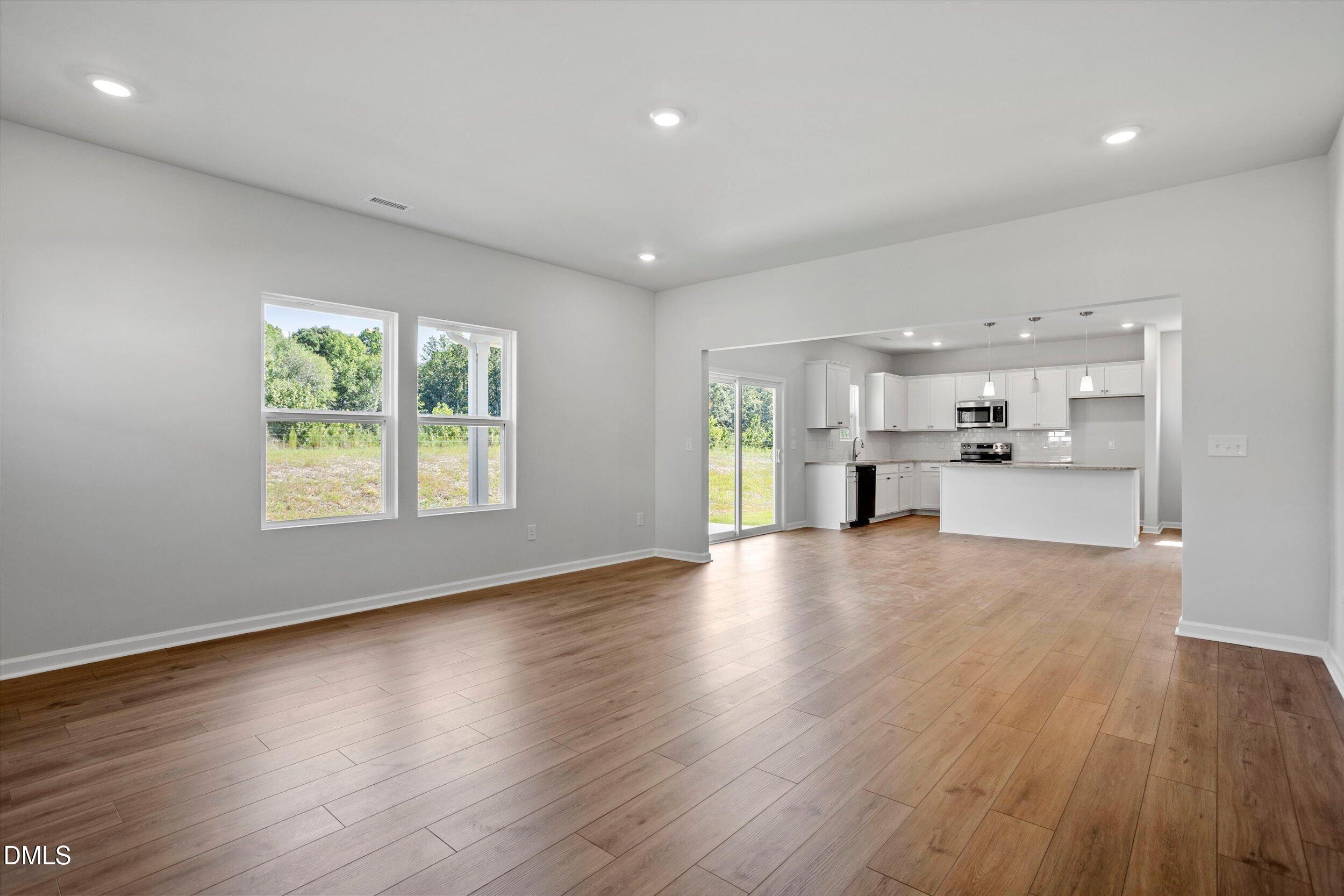 150 Buckthorn Drive Property Photo 14