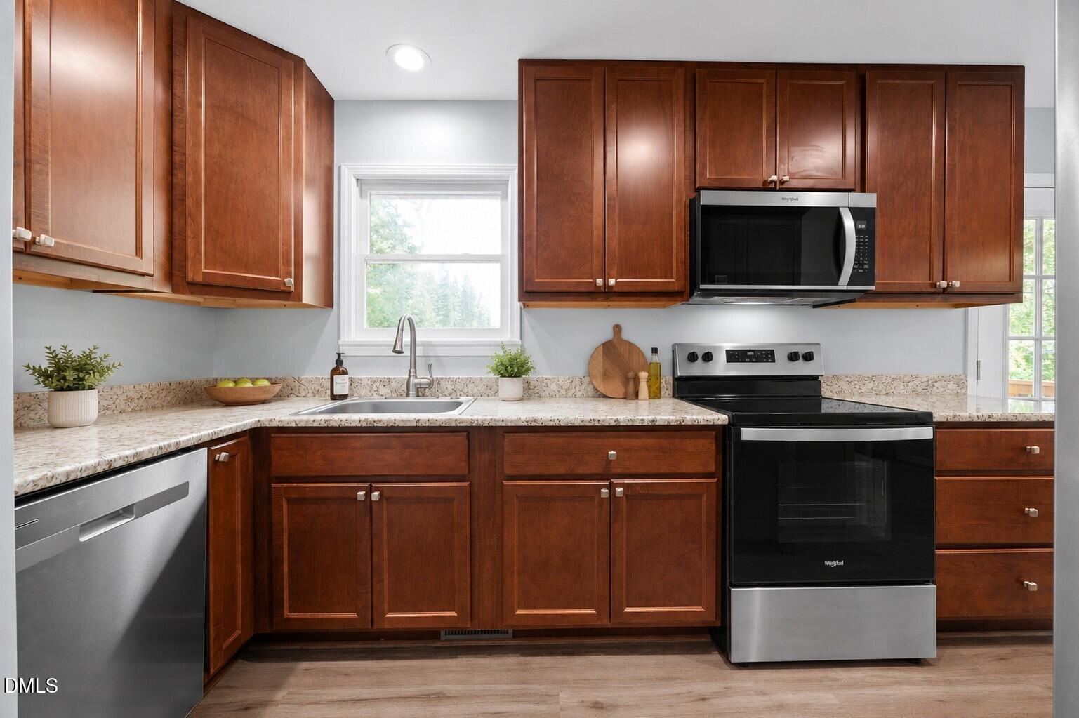 6901 Baywood Drive Property Photo 11