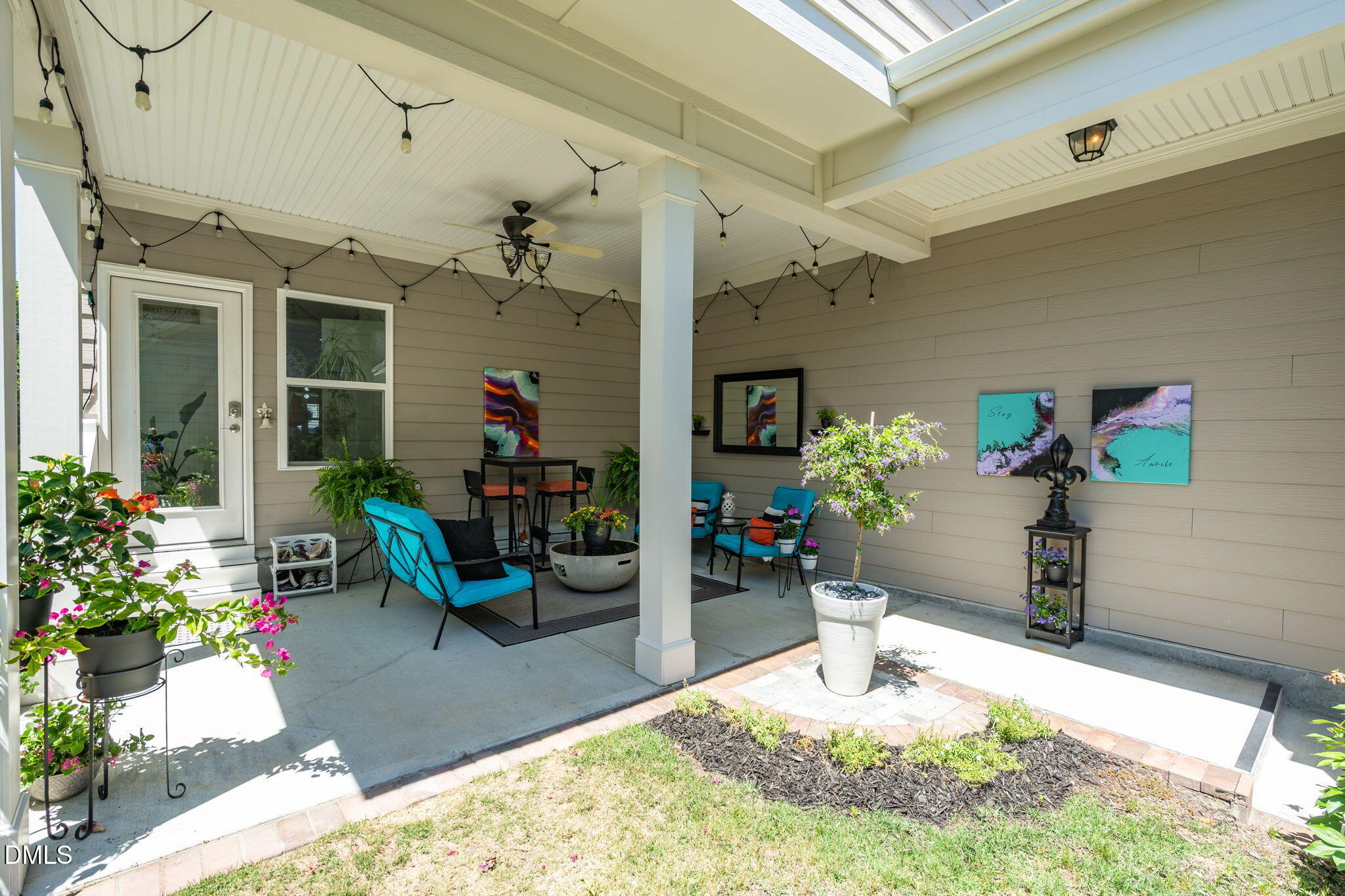 1726 Main Divide Drive Property Photo 4