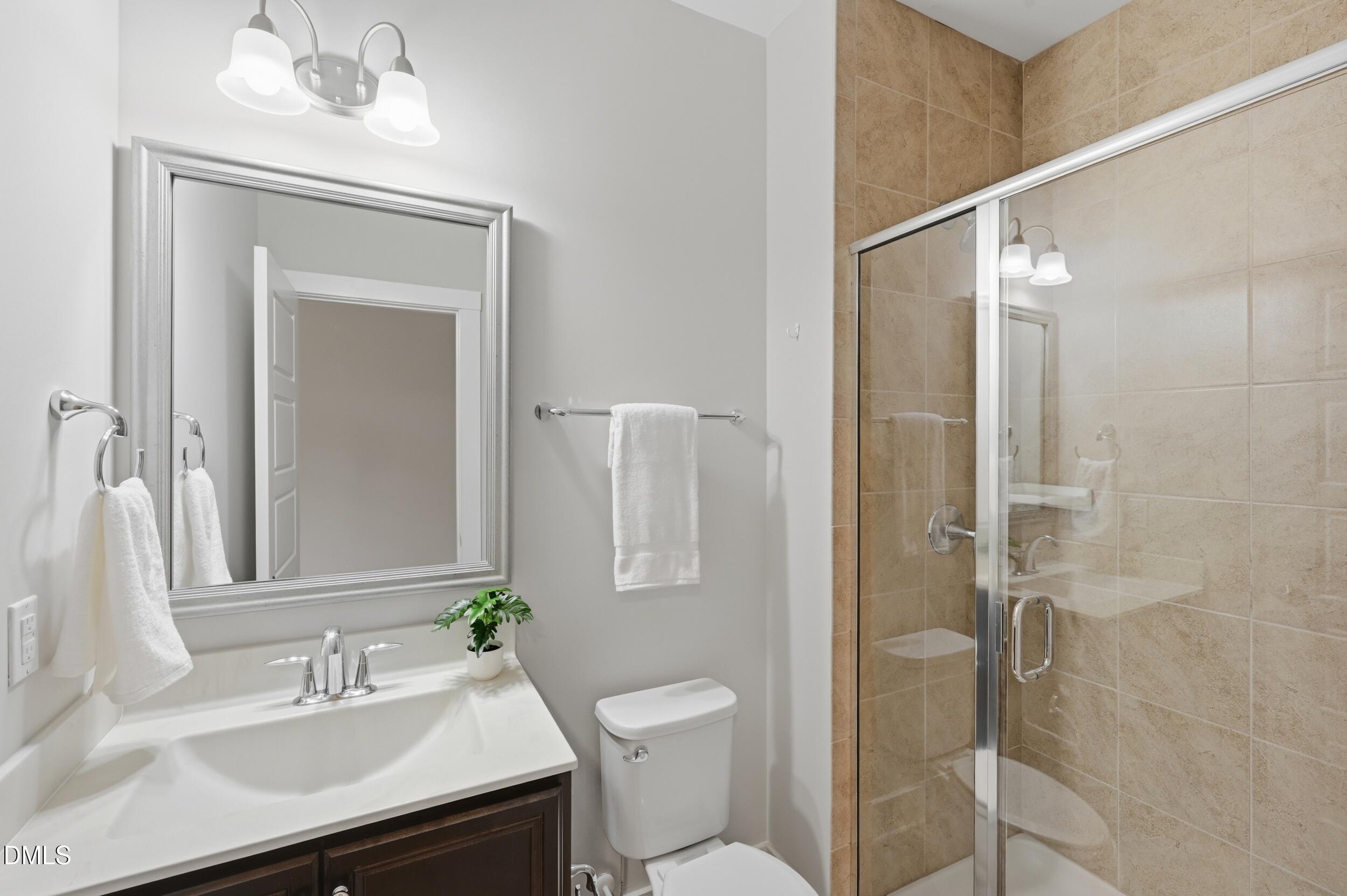 2801 Wilshire Hill Drive 105 Property Photo 32