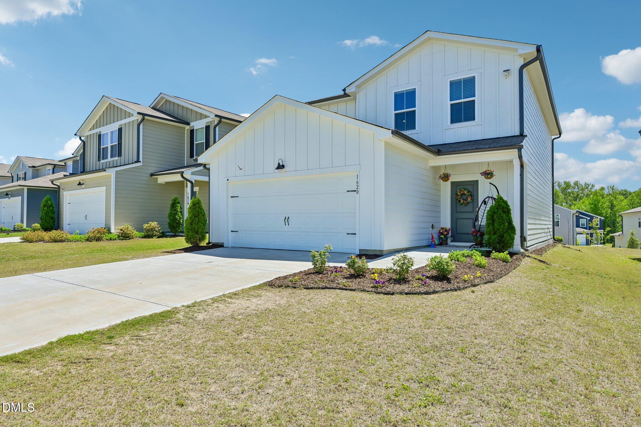 1620 Laforce Cove Property Photo 2