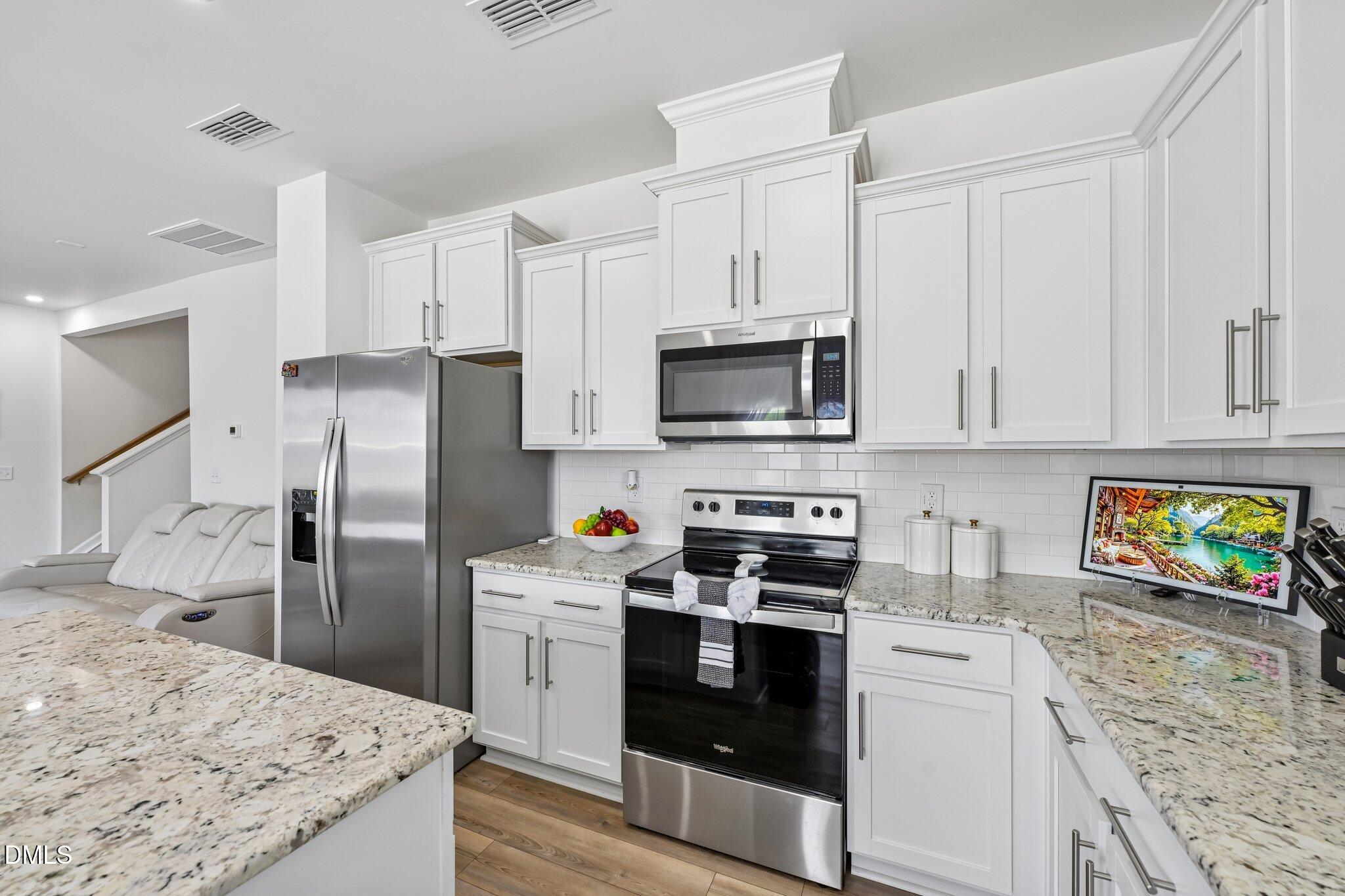 1620 Laforce Cove Property Photo 11