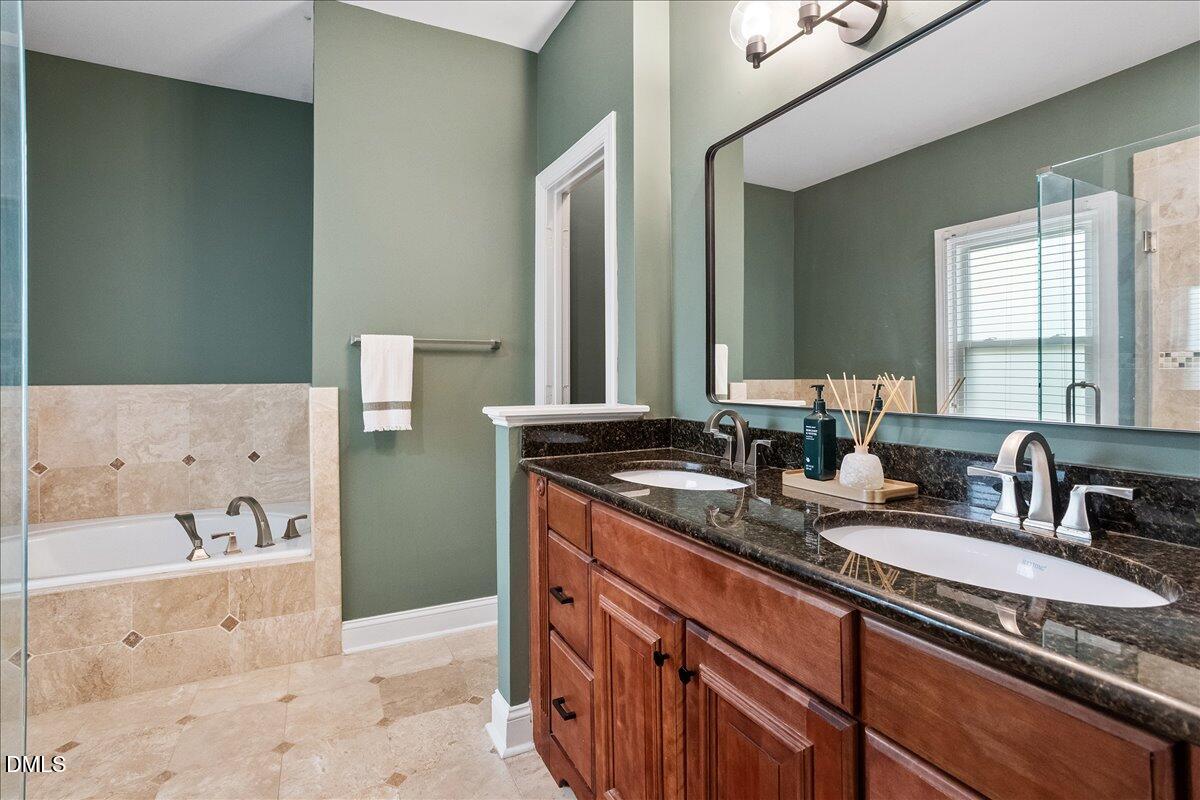 5237 Covington Bend Drive Property Photo 15