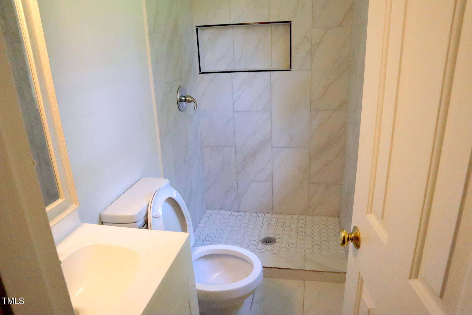 1318 Timothy Avenue Avenue Property Photo 8