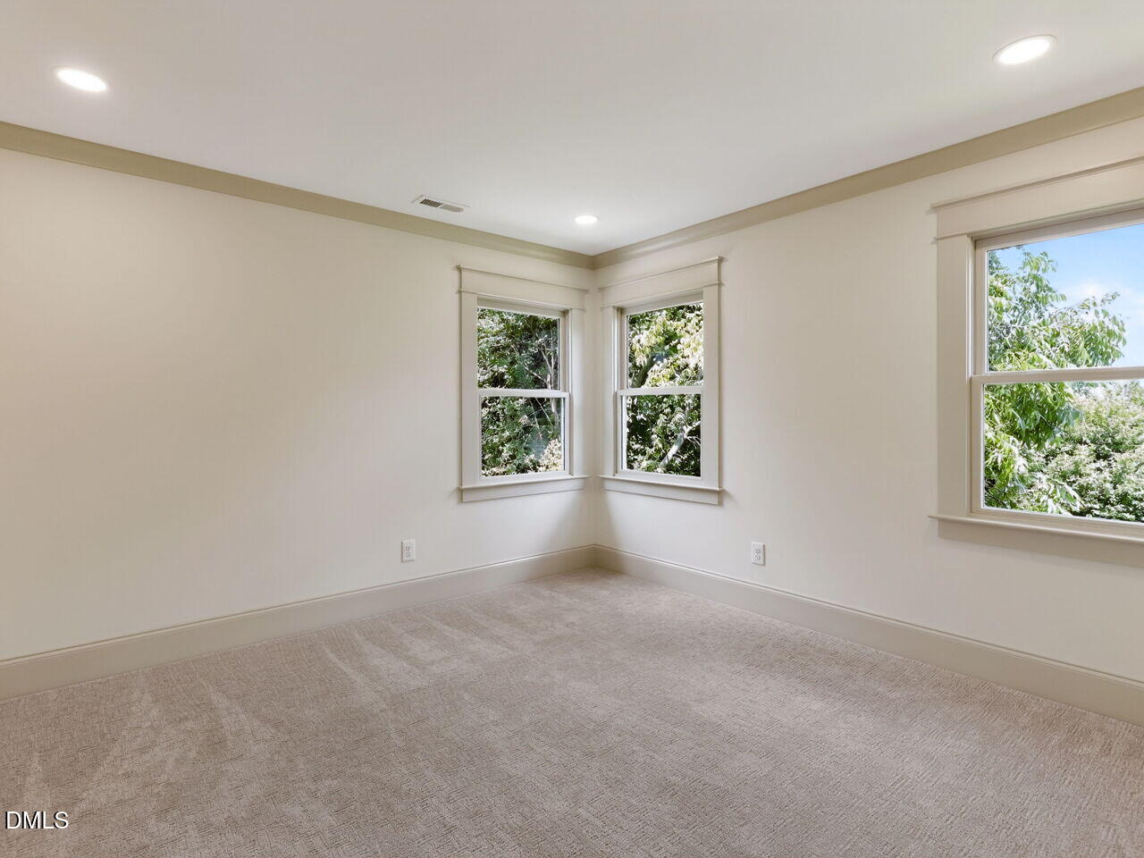 504 Tilden Street Property Photo 43